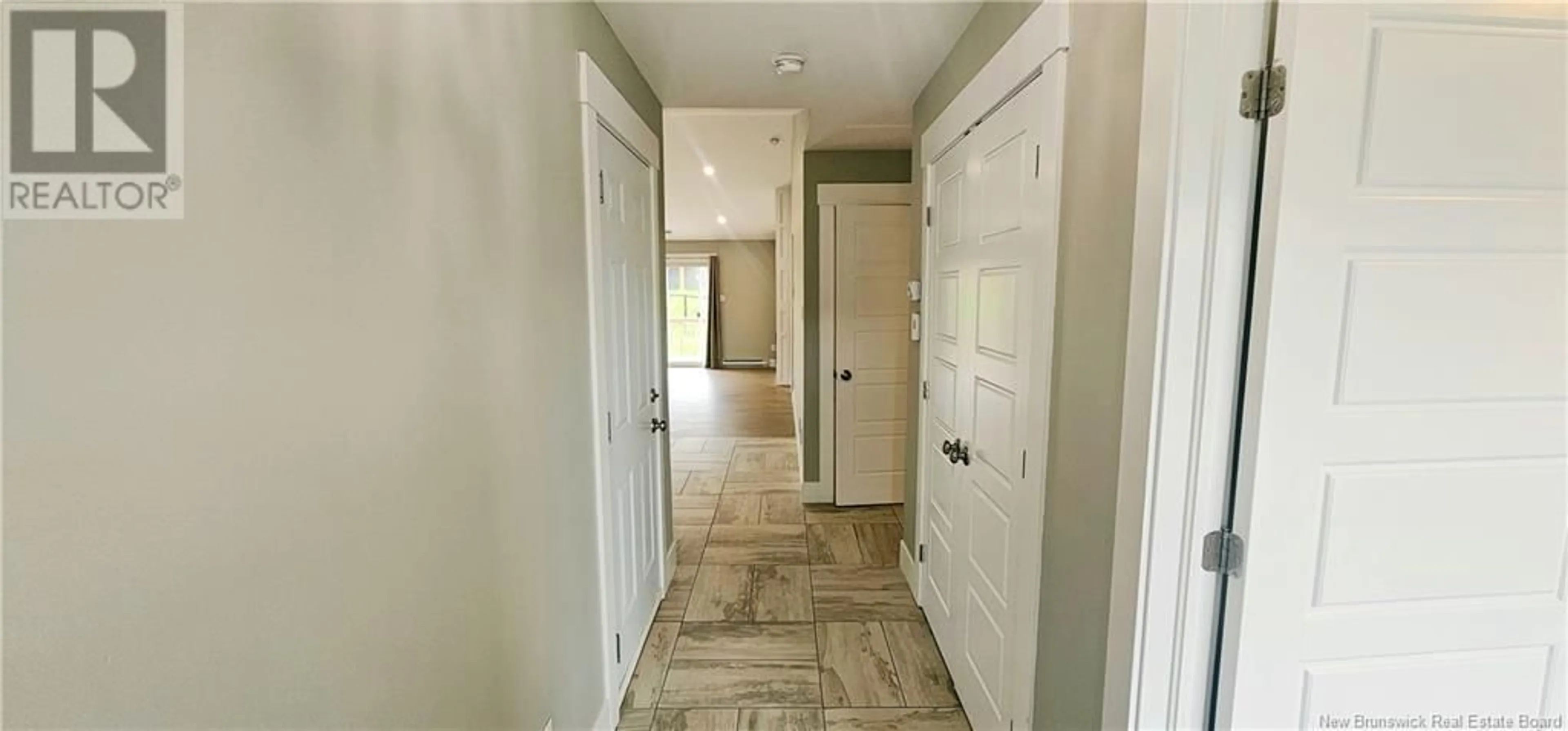 Indoor entryway for 50 ANASTASIA CRESCENT, Moncton New Brunswick E1E0E4
