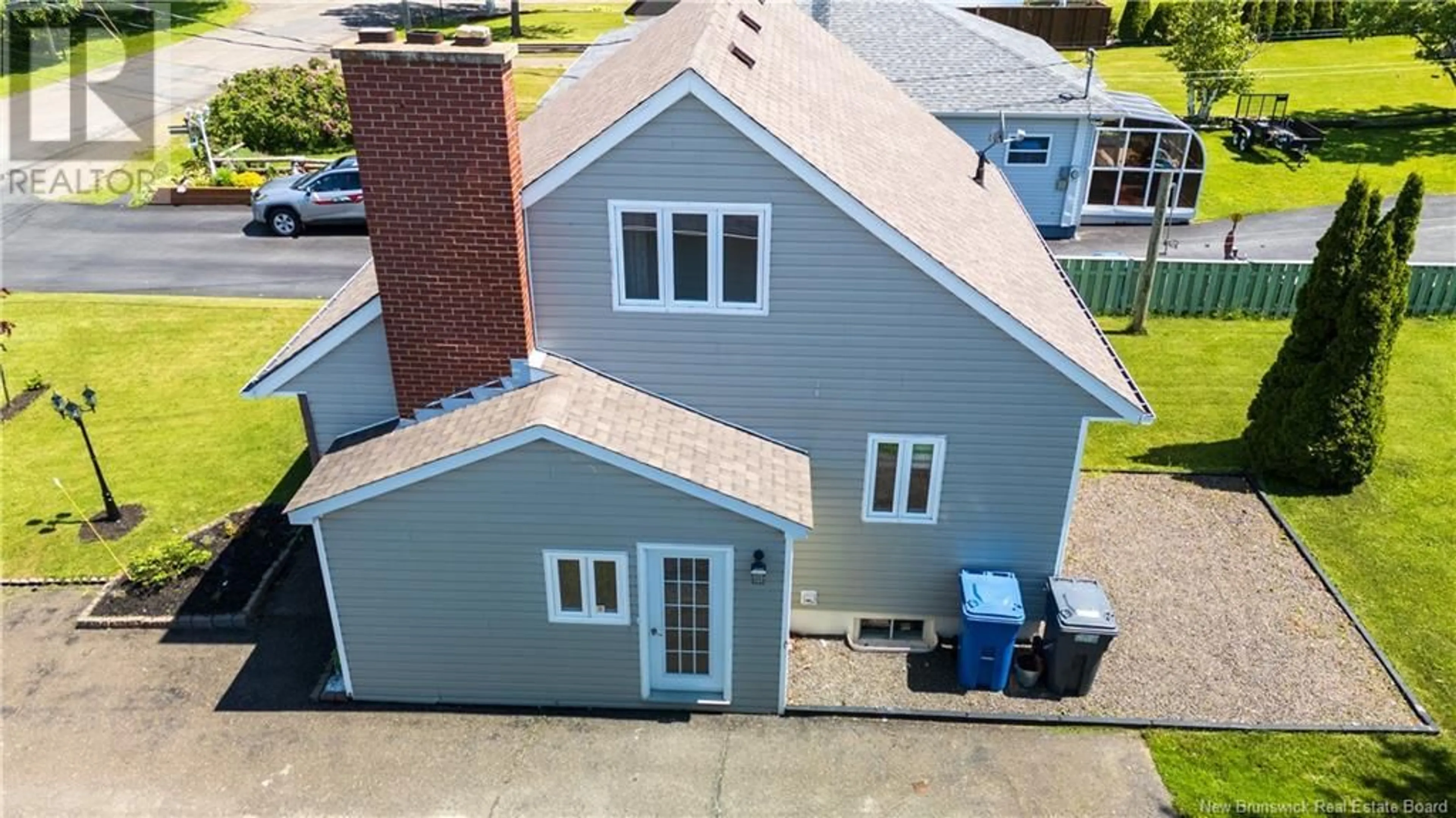 A pic from outside/outdoor area/front of a property/back of a property/a pic from drone, building for 286 KING, Dalhousie New Brunswick E8C1Y7