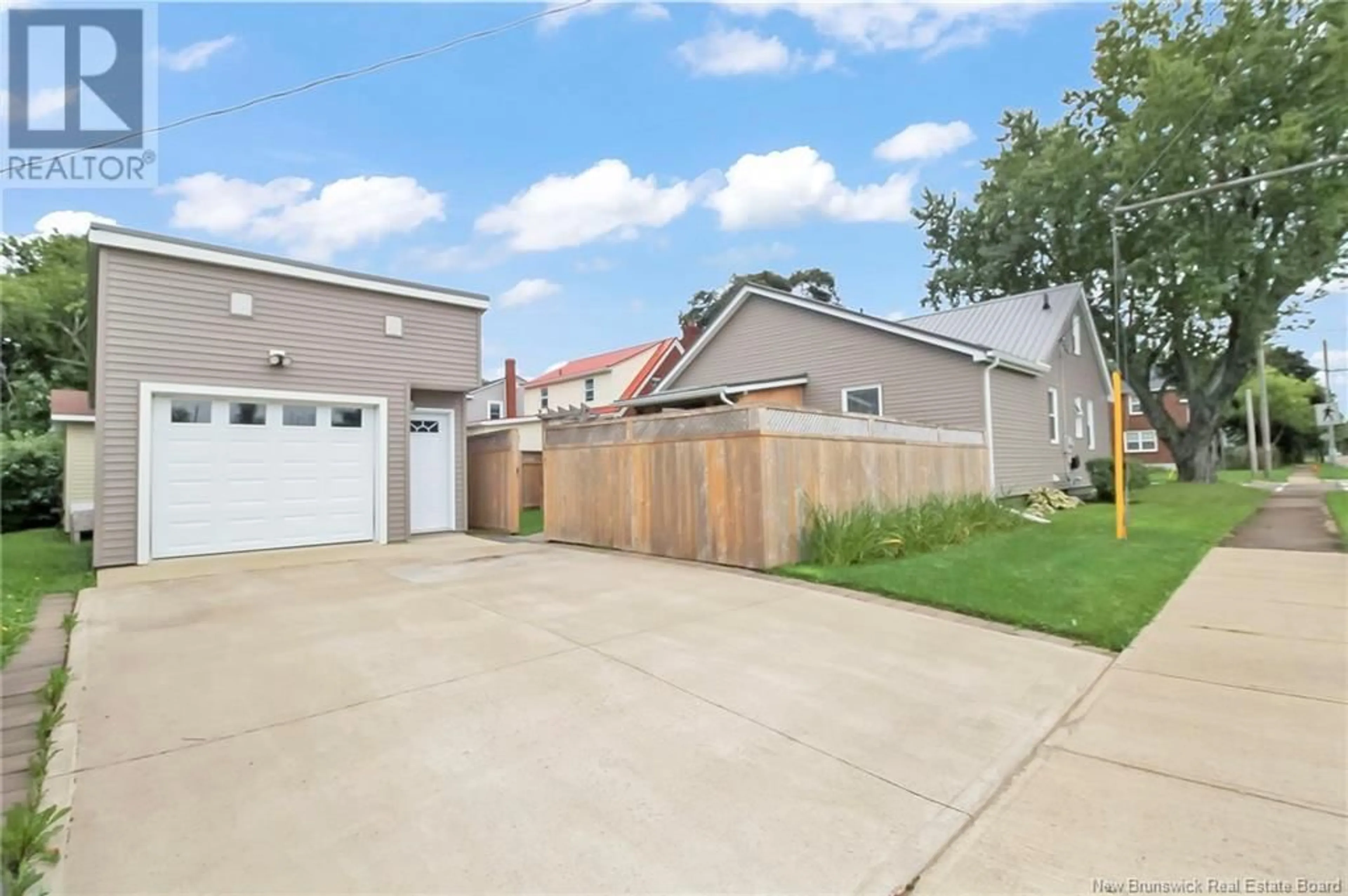 Unknown for 147 GIVAN DRIVE, Moncton New Brunswick E1E3M6