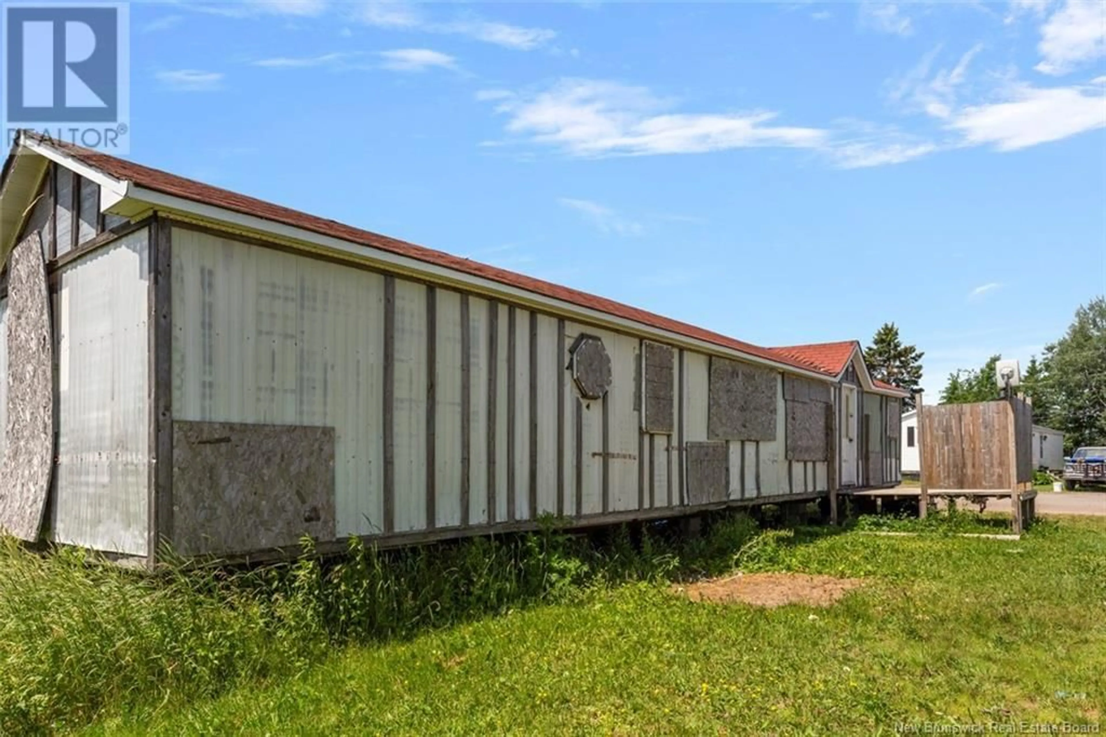 Shed for 32 PIONEER AVENUE, Moncton New Brunswick E1J1K2