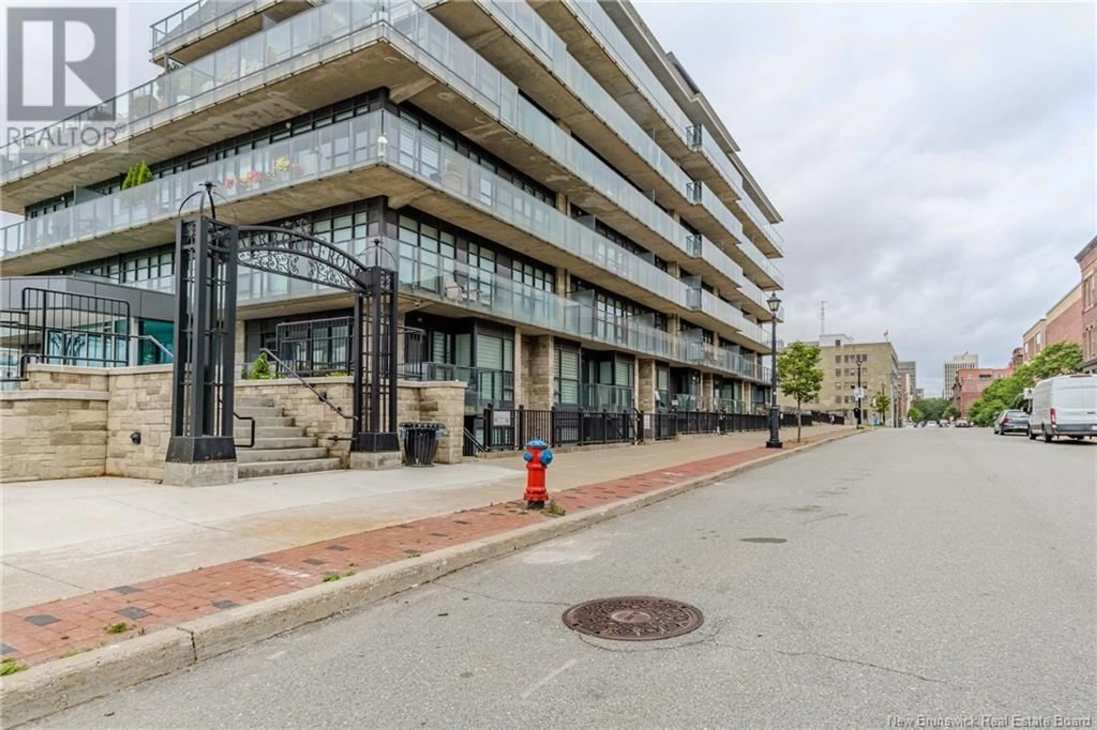 Patio, street for 307 - 243 PRINCE WILLIAM STREET, Saint John New Brunswick E2L0C6