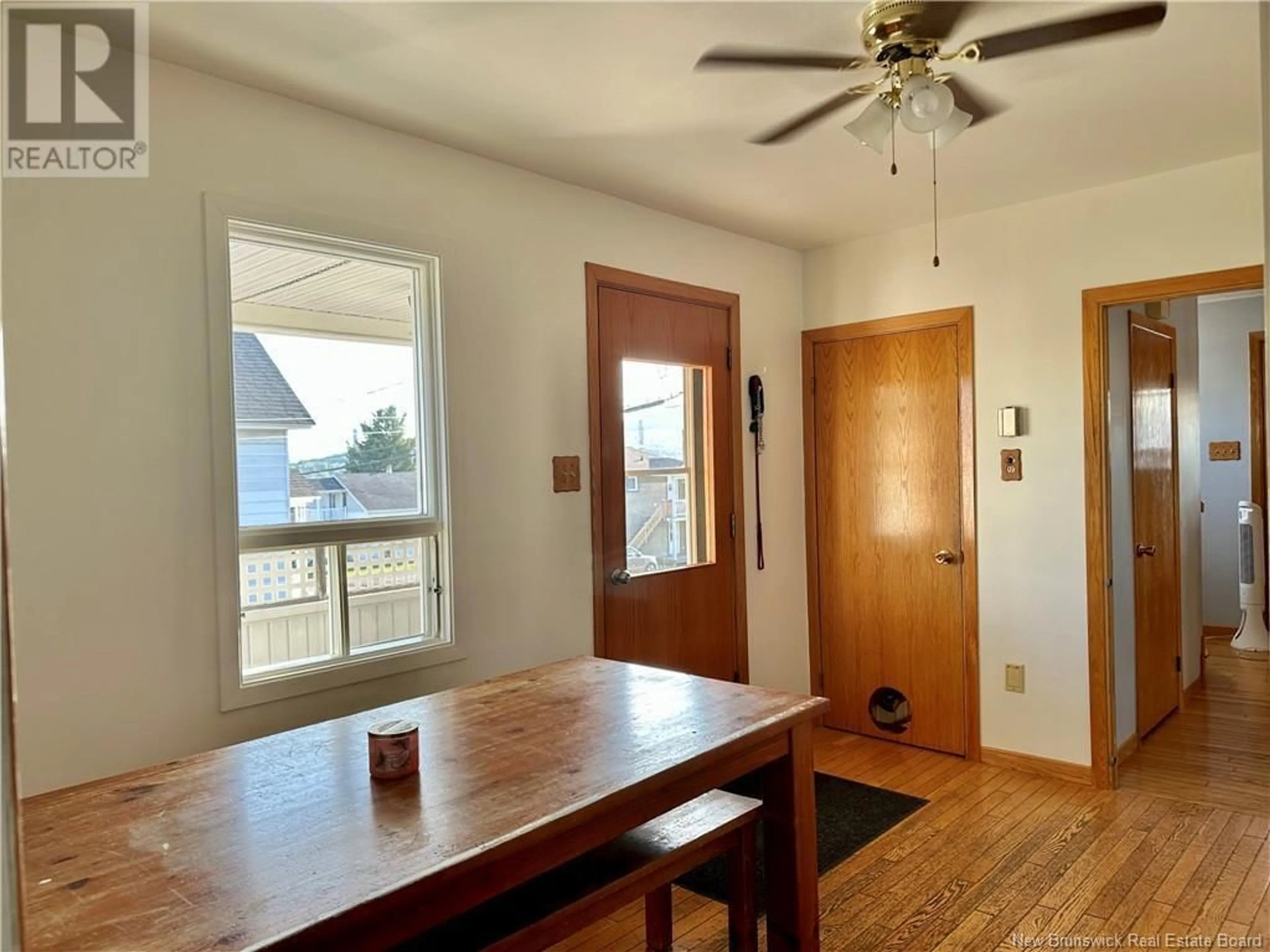 Dining room, wood/laminate floor for 95 34E AVENUE, Edmundston New Brunswick E3V2T4