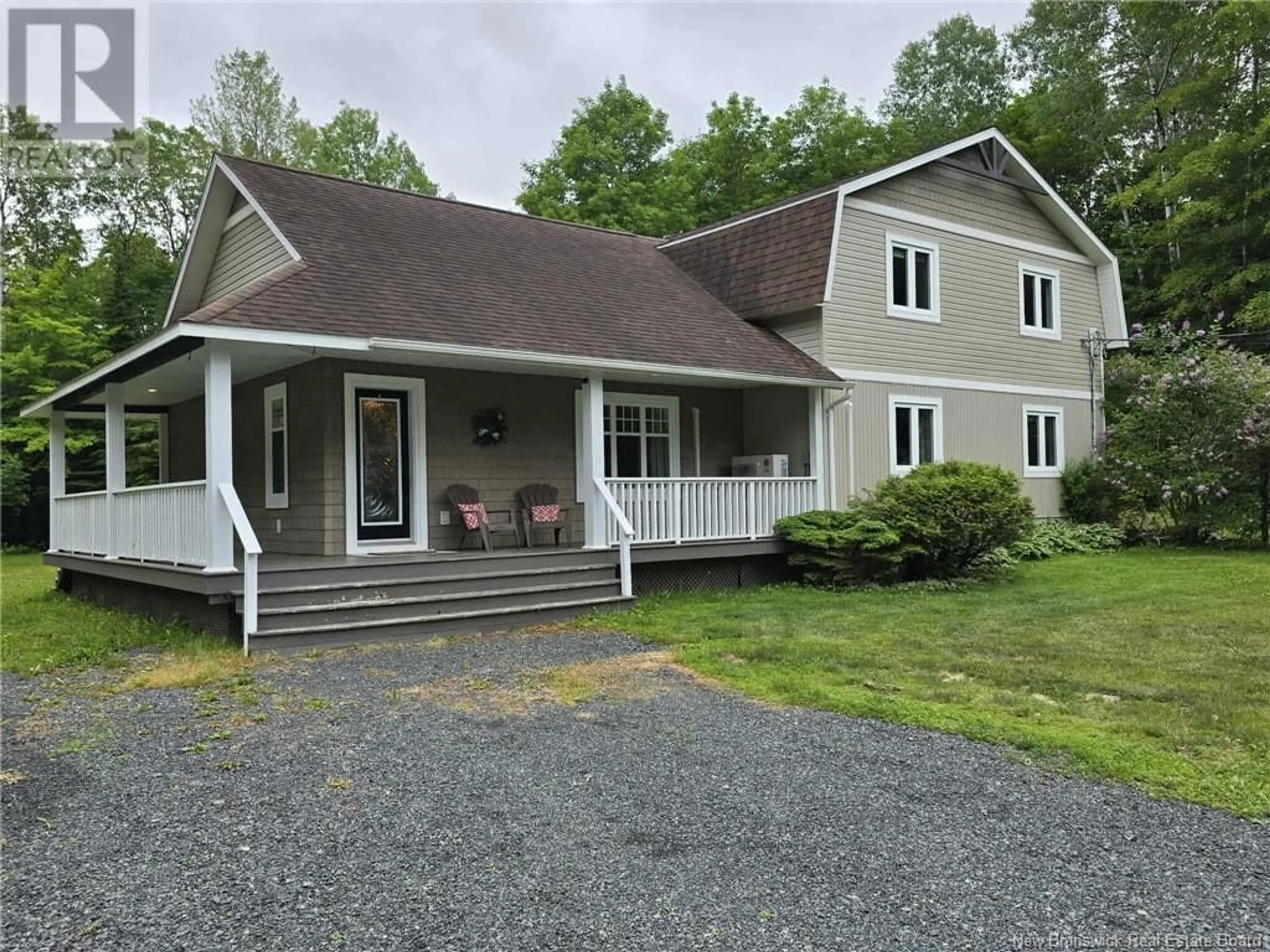Home with vinyl exterior material, unknown for 853 HINTON, Dunlop New Brunswick E8K2K1