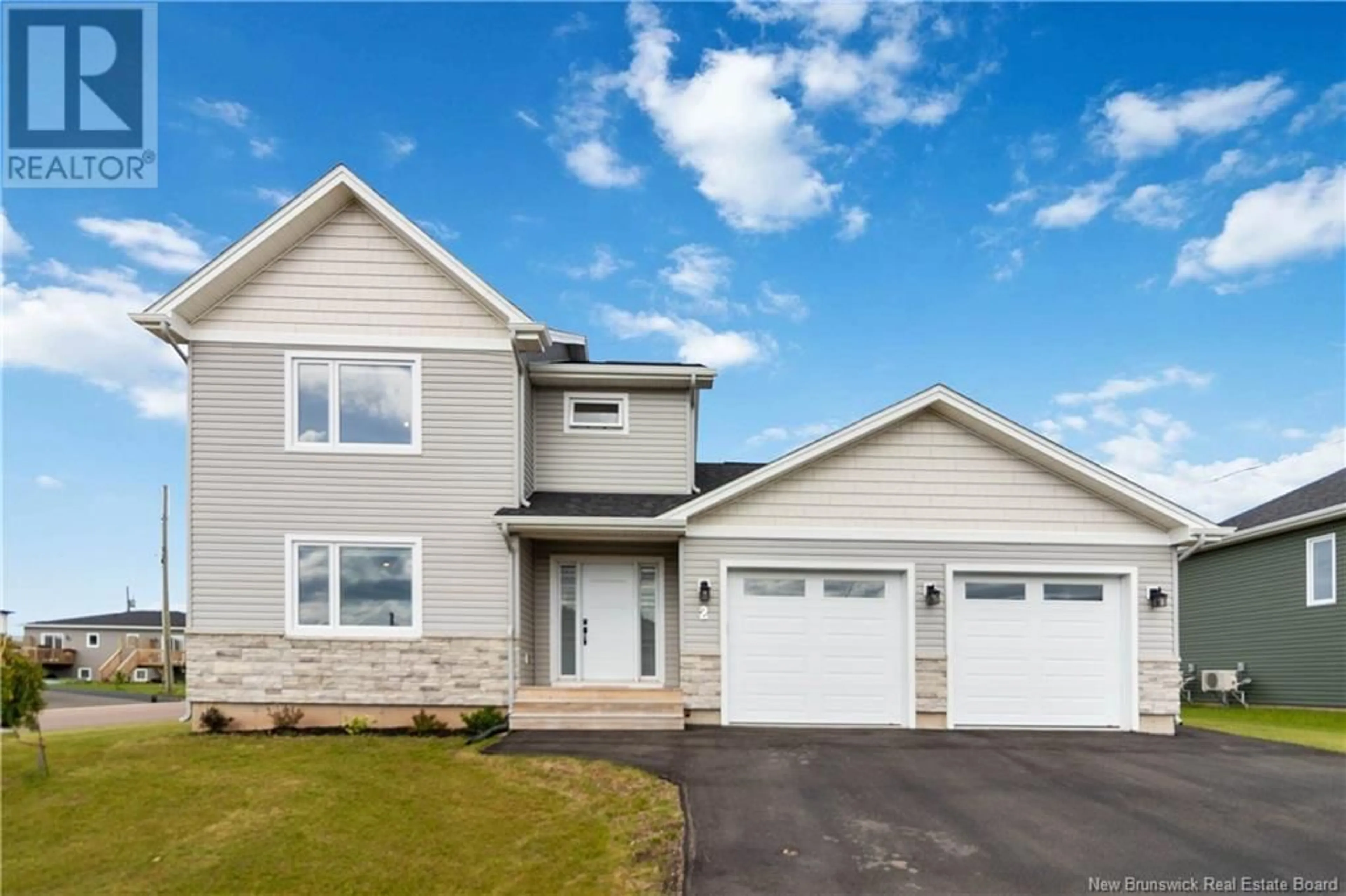 Home with vinyl exterior material, street for 2 ROBERT STREET, Shediac New Brunswick E4P0R2