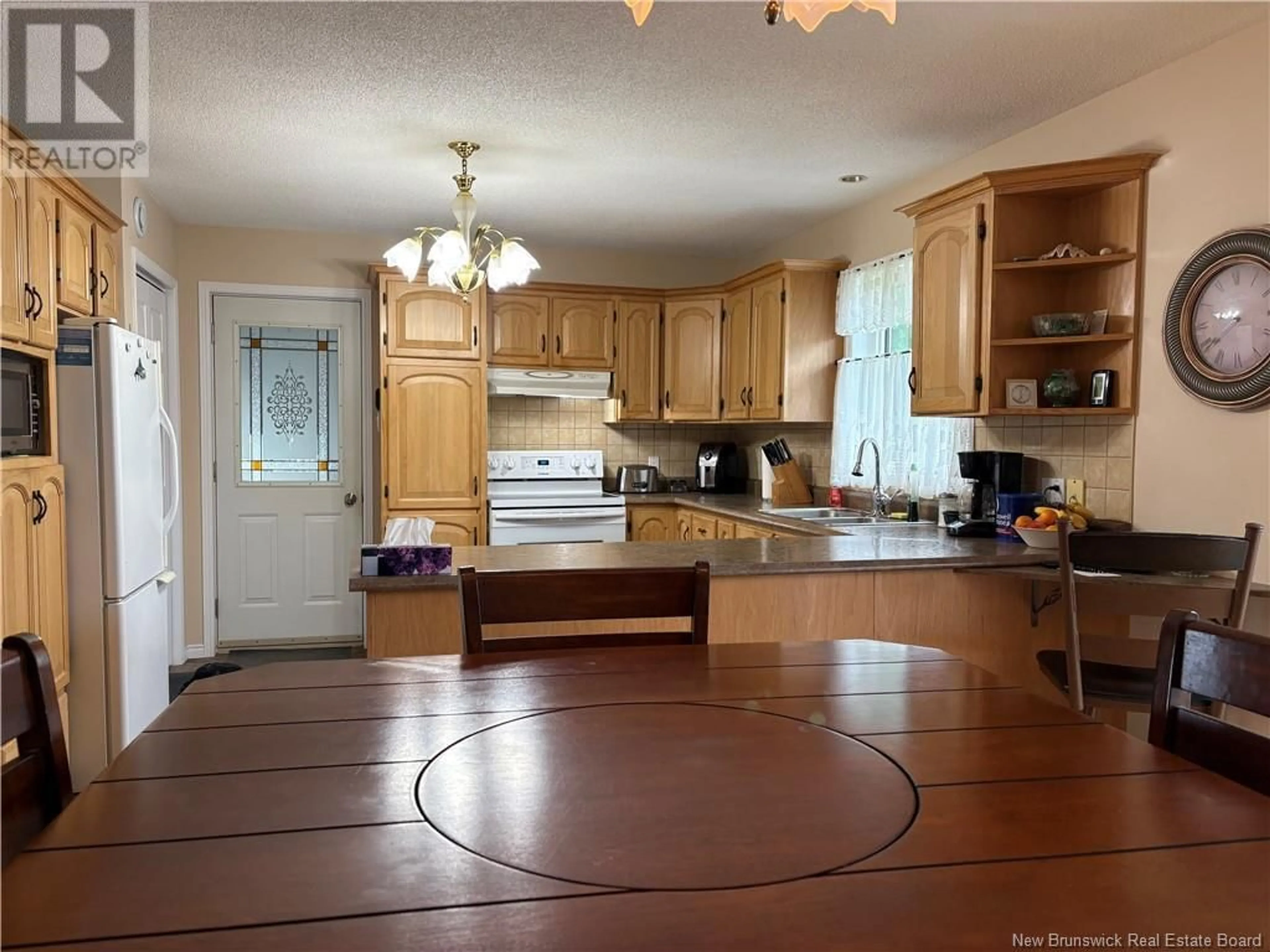 Open concept kitchen, unknown for 390 PRINCIPALE, Pointe-Verte New Brunswick E8J2X6