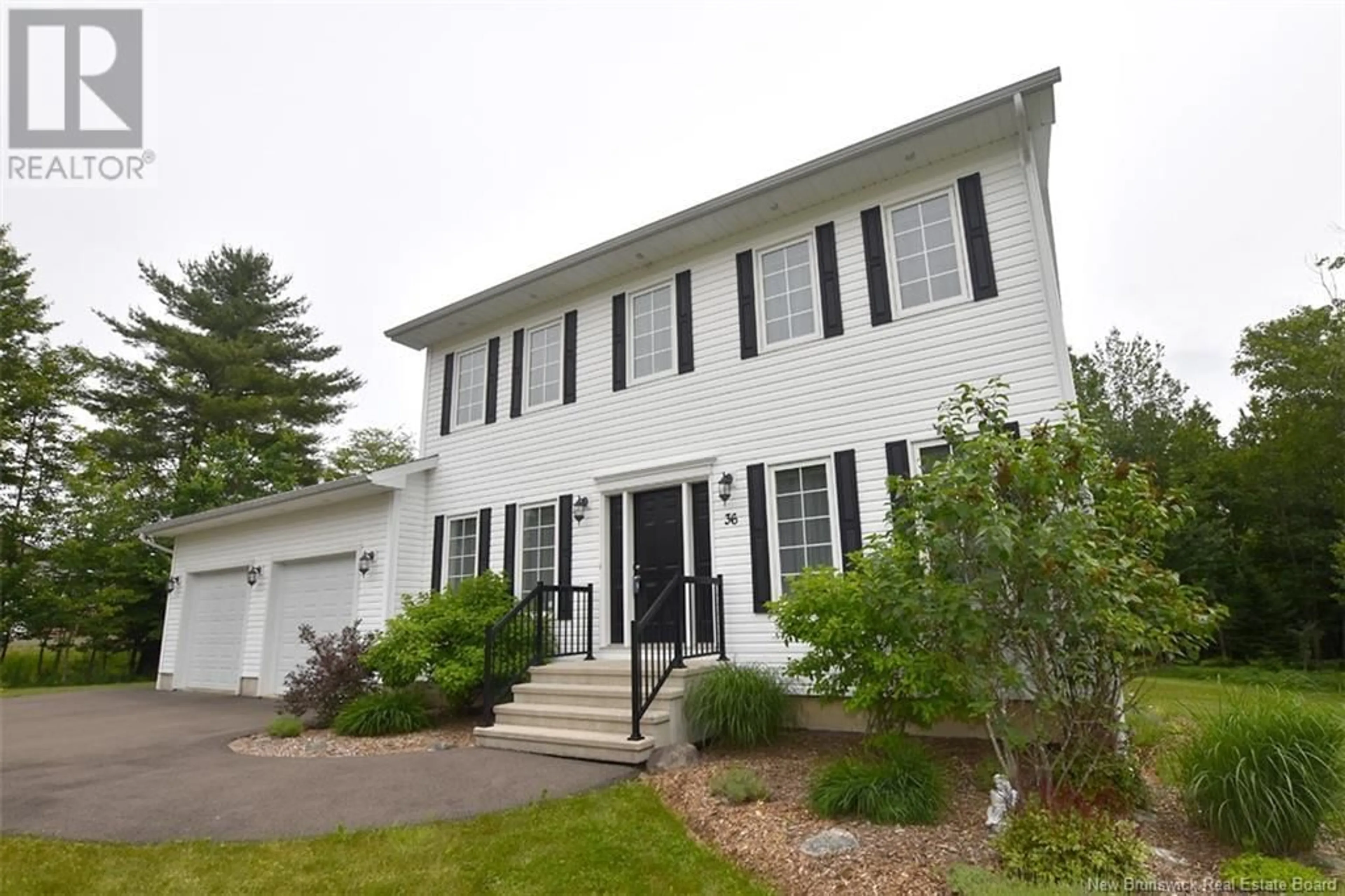 Home with vinyl exterior material, street for 36 ROBBY STREET, Douglas New Brunswick E3G8B4