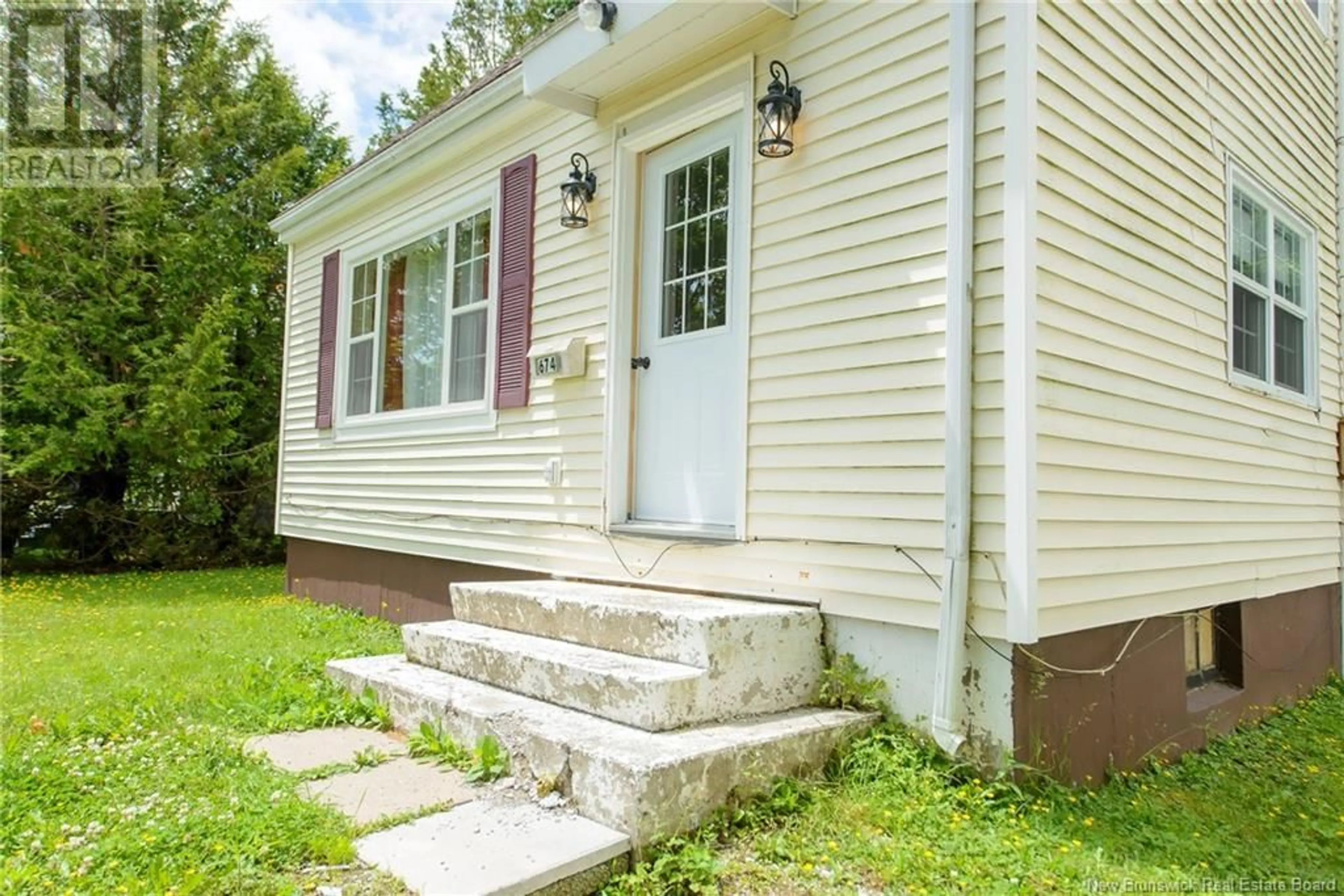Home with vinyl exterior material, street for 674 DUNN AVENUE, Saint John New Brunswick E2M2X6