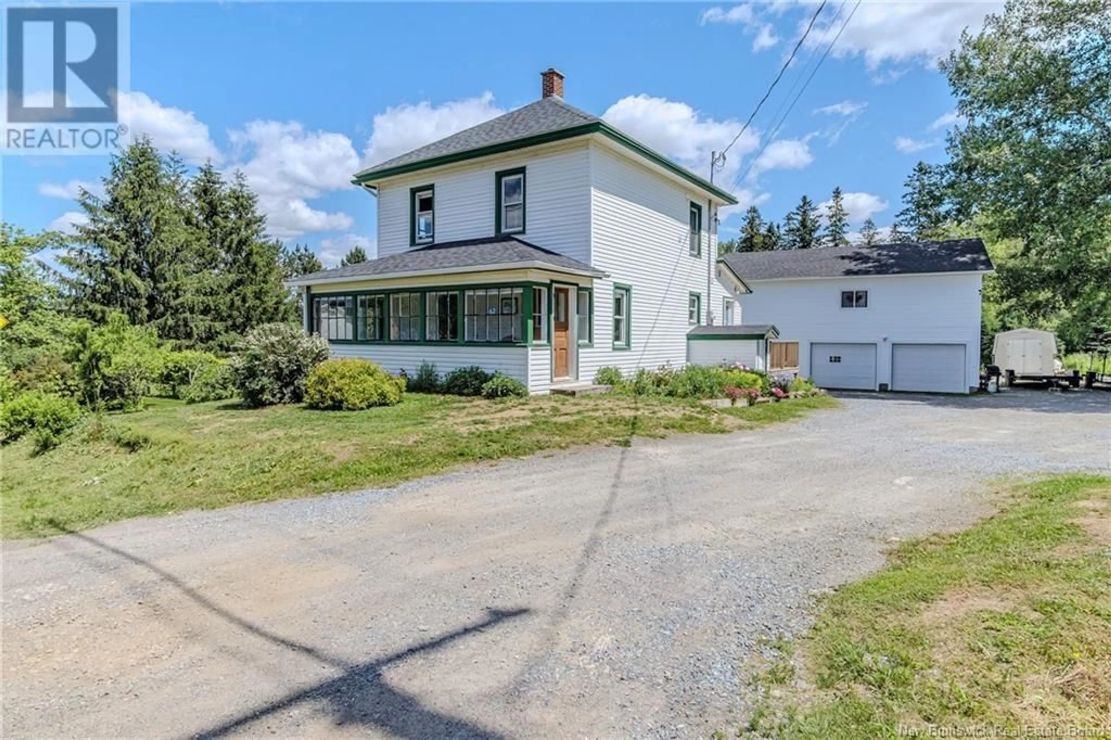 A pic from outside/outdoor area/front of a property/back of a property/a pic from drone, street for 62 ROUTE 124, Norton New Brunswick E5T4Z1