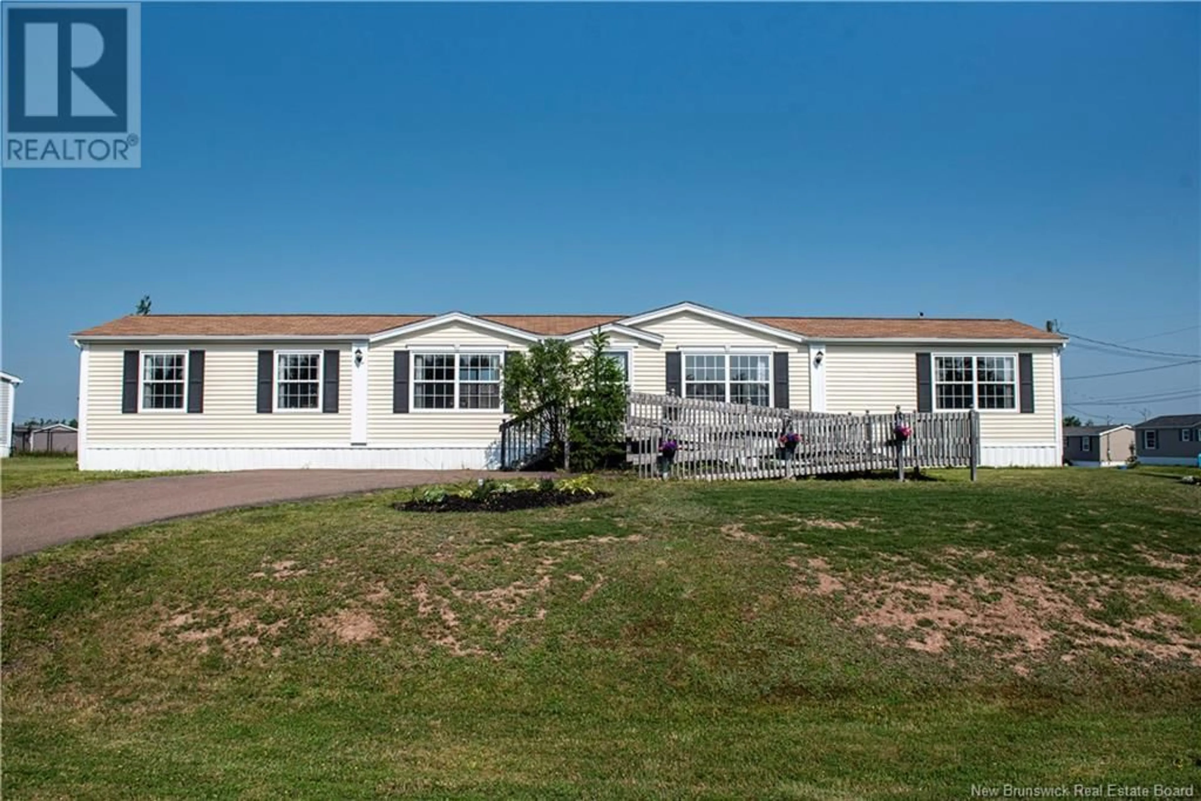 Home with vinyl exterior material, unknown for 97 HAYWARD LANE, Riverview New Brunswick E1B0G3