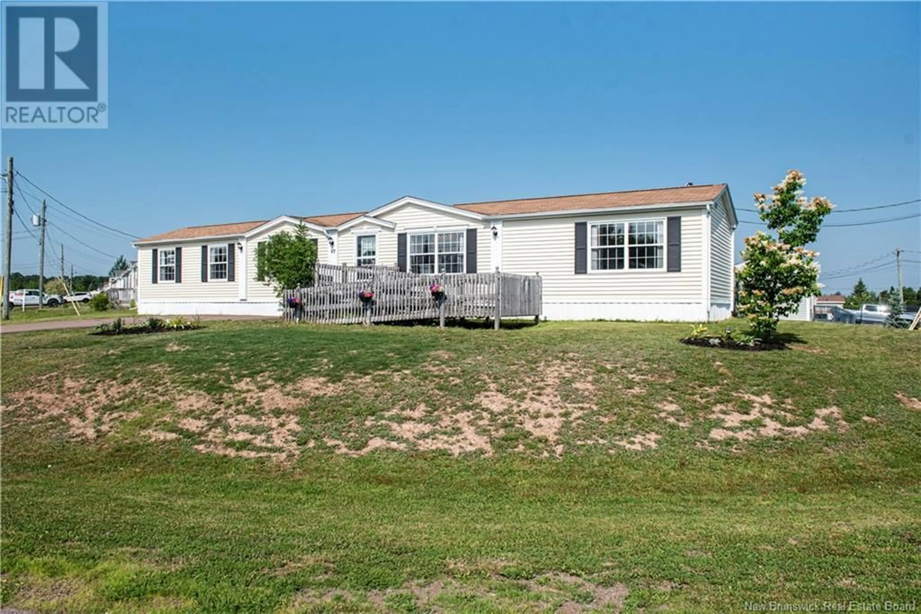 A pic from outside/outdoor area/front of a property/back of a property/a pic from drone, water/lake/river/ocean view for 97 HAYWARD LANE, Riverview New Brunswick E1B0G3