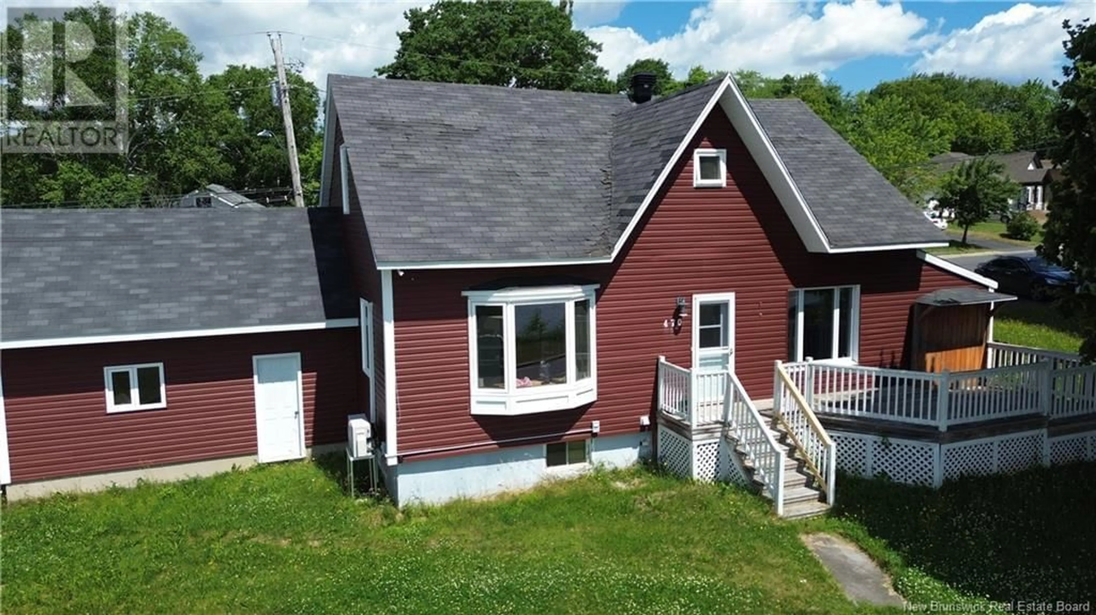 A pic from outside/outdoor area/front of a property/back of a property/a pic from drone, street for 470 RIVERSIDE DRIVE, Bathurst New Brunswick E2A4M4