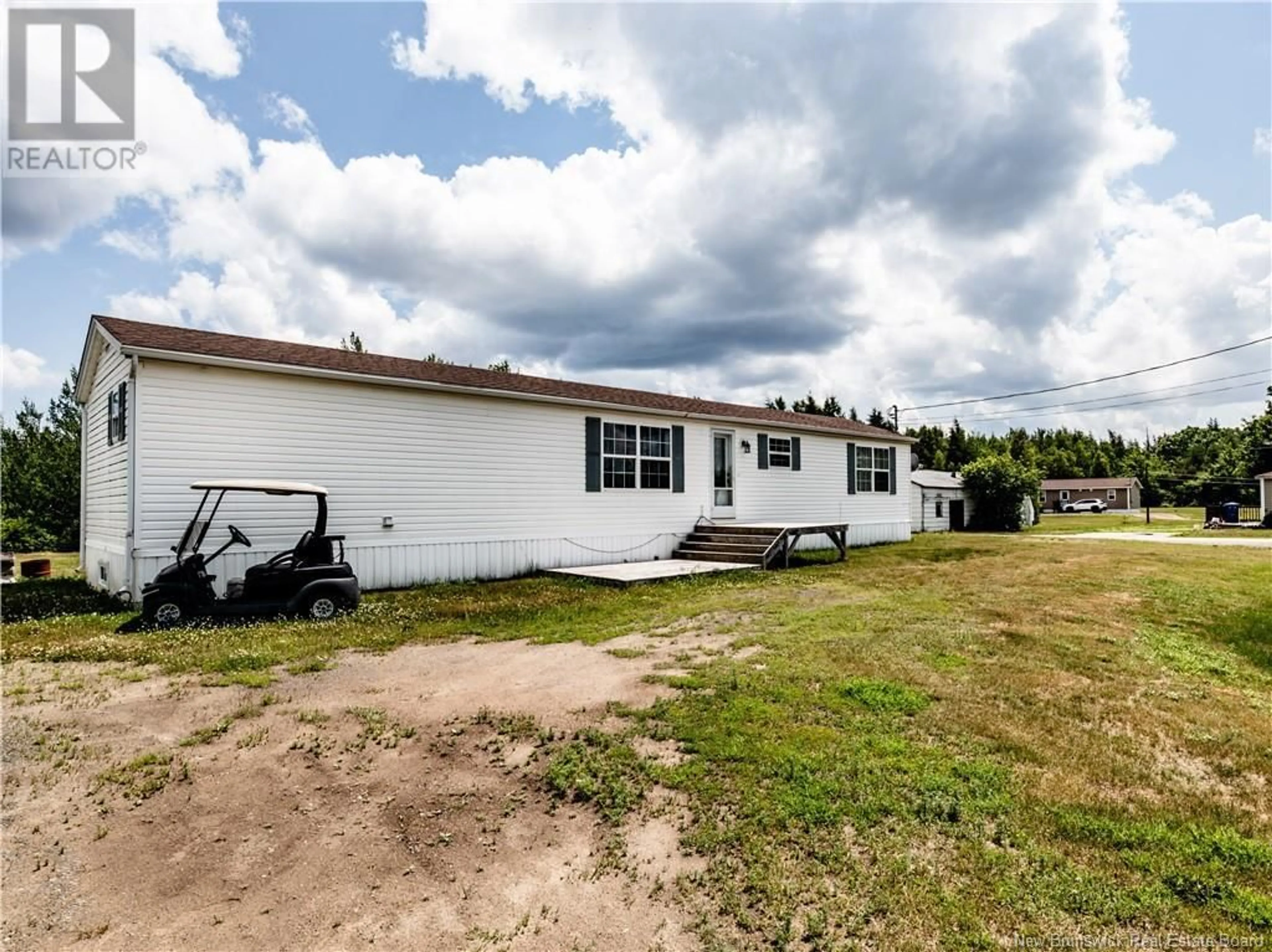 A pic from outside/outdoor area/front of a property/back of a property/a pic from drone, unknown for 25 CH FORGE, Richibouctou-Village New Brunswick E4W1J2