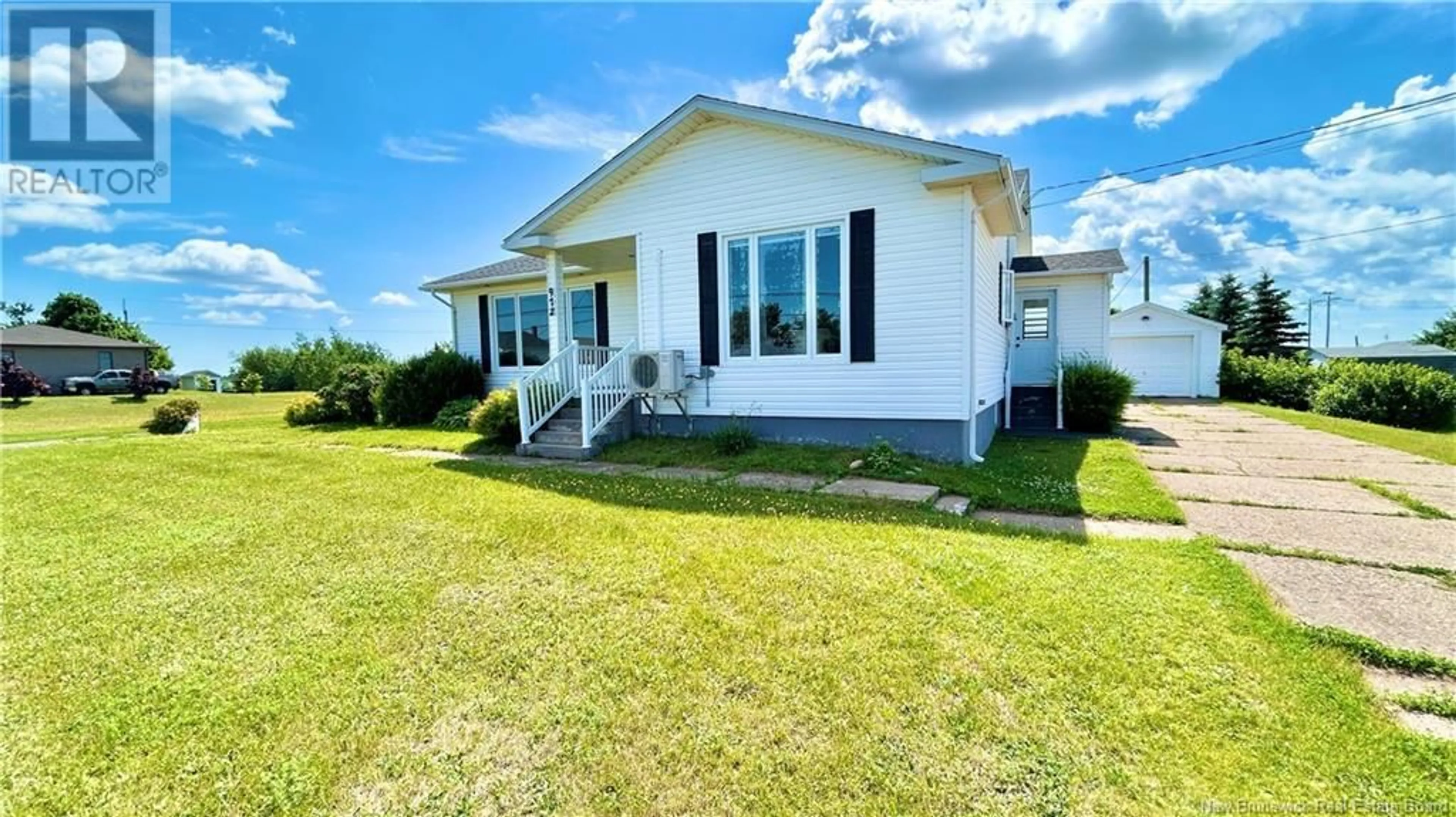 Home with vinyl exterior material, water/lake/river/ocean view for 972 113 ROUTE ROUTE, Inkerman New Brunswick E8P1E1