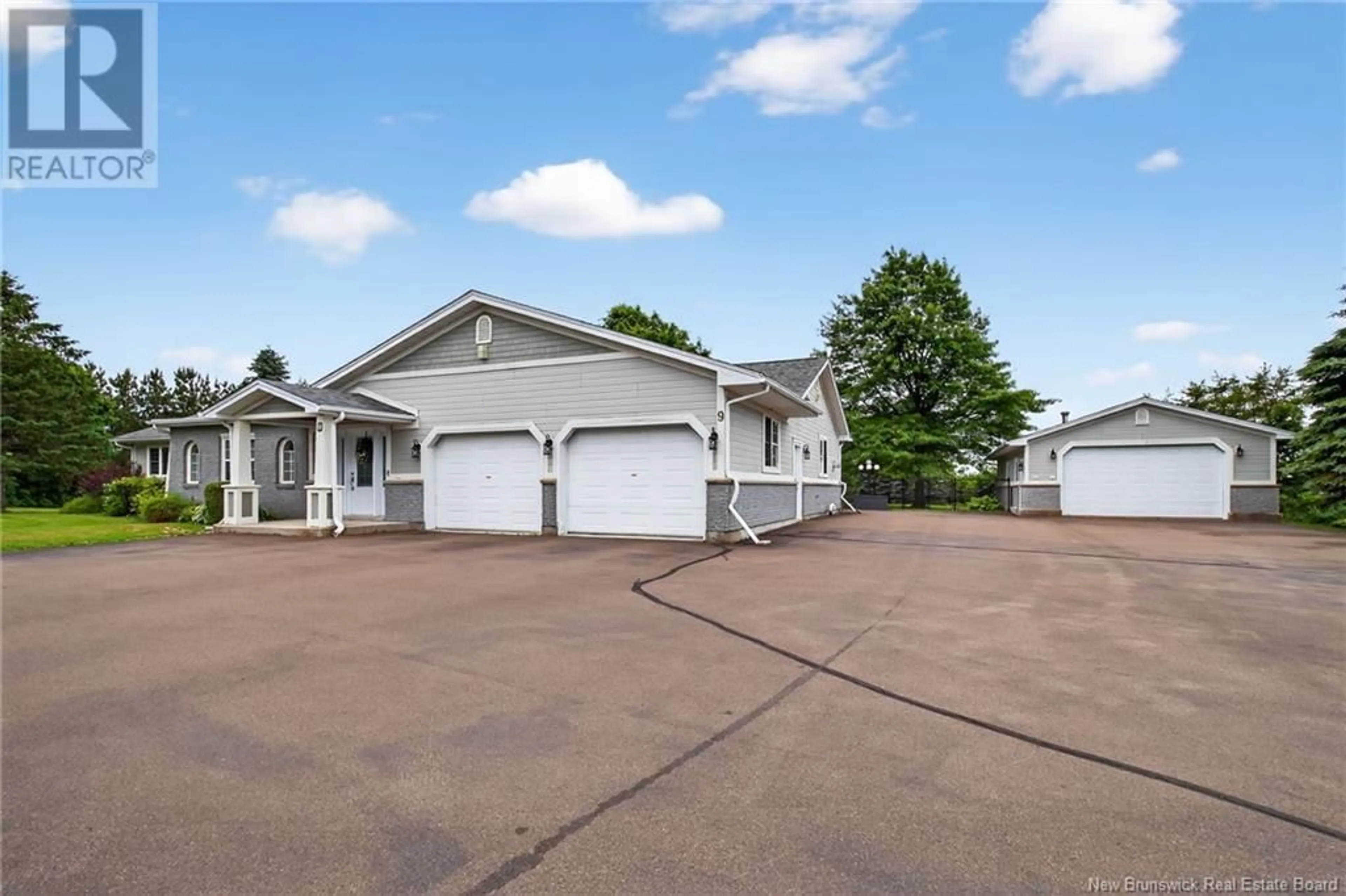 A pic from outside/outdoor area/front of a property/back of a property/a pic from drone, unknown for 9 STIRLING CRESCENT, Allison New Brunswick E1G4G5