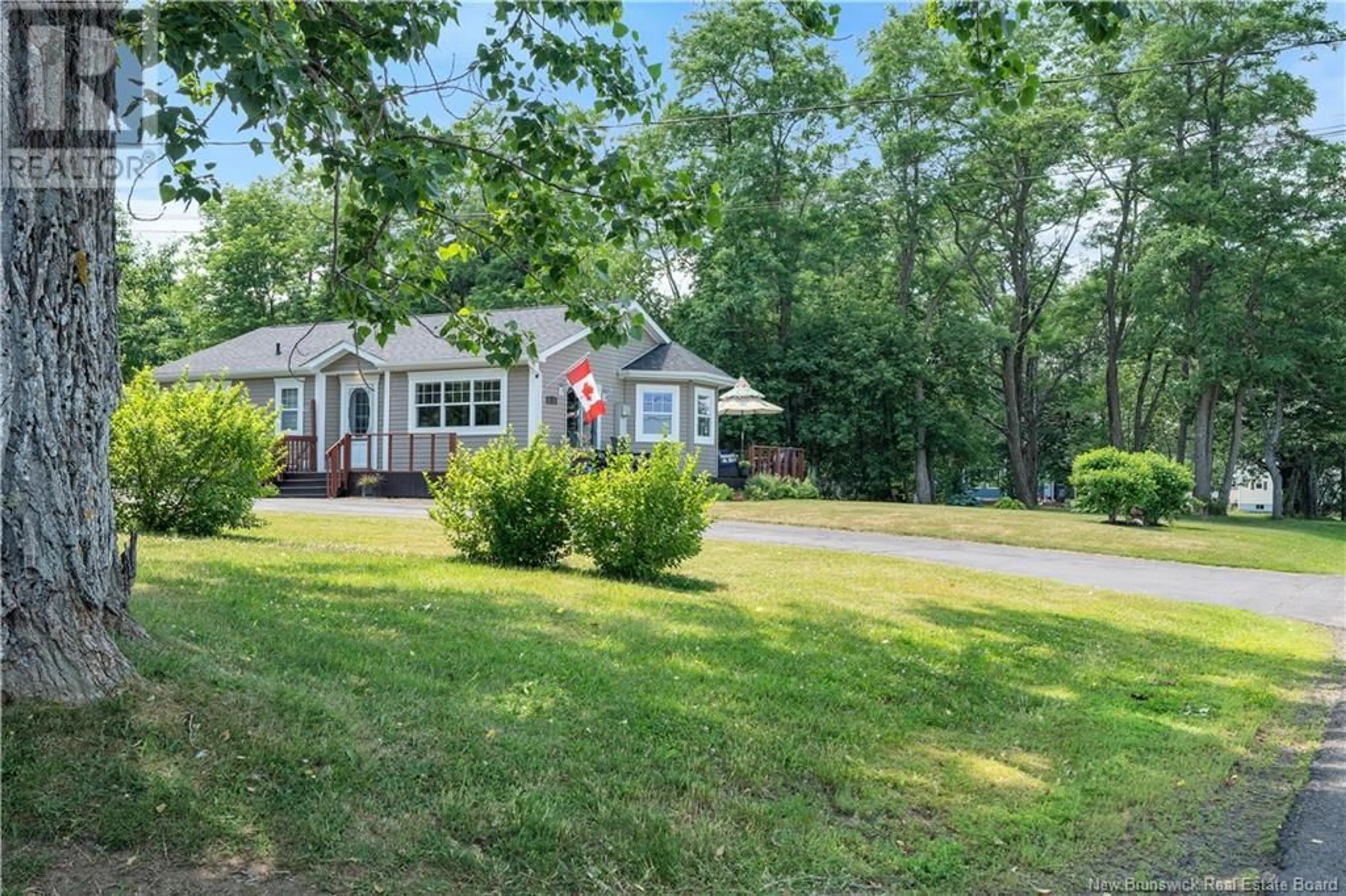 A pic from outside/outdoor area/front of a property/back of a property/a pic from drone, street for 23 SUNSET, Rexton New Brunswick E4W2E6