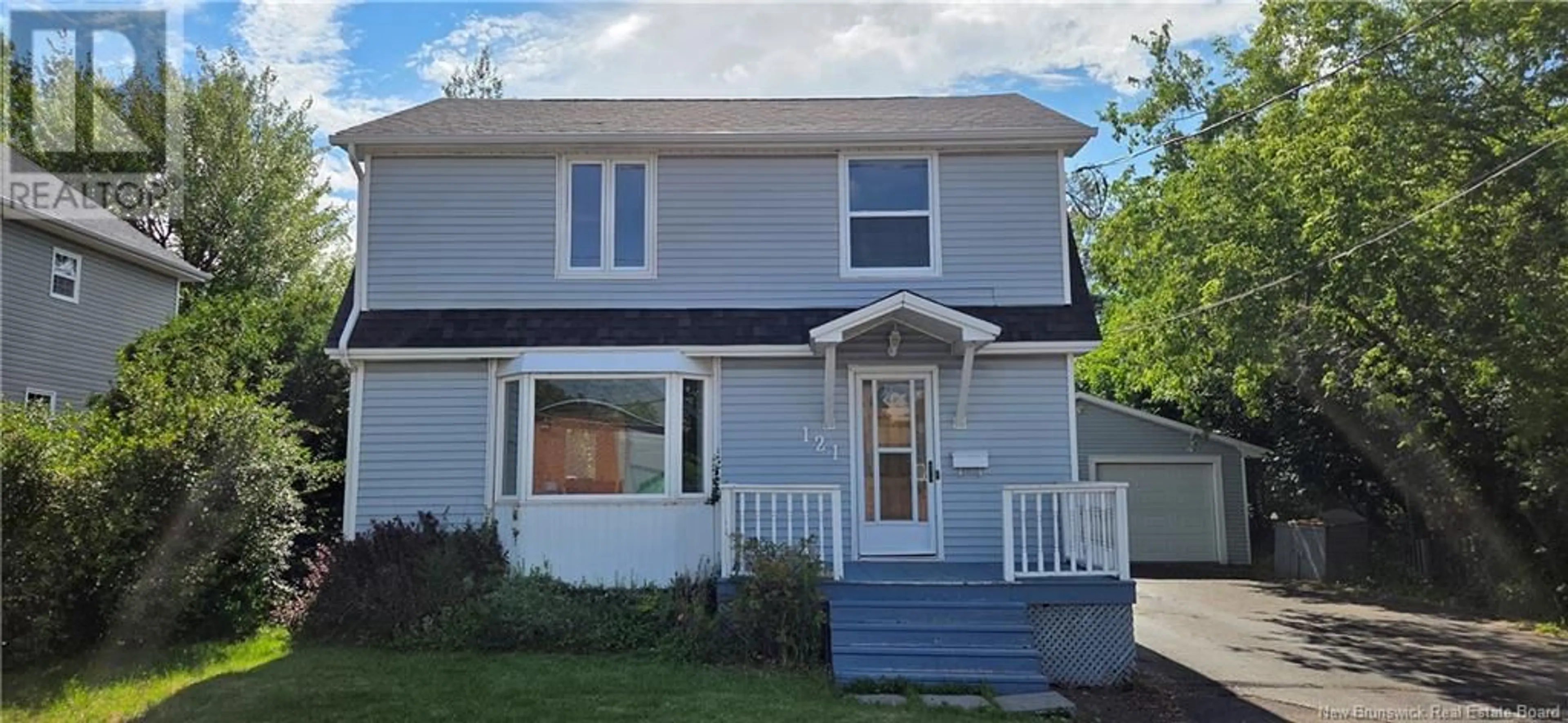 Home with vinyl exterior material, street for 121 WILMOT AVENUE, Riverview New Brunswick E1B1V9