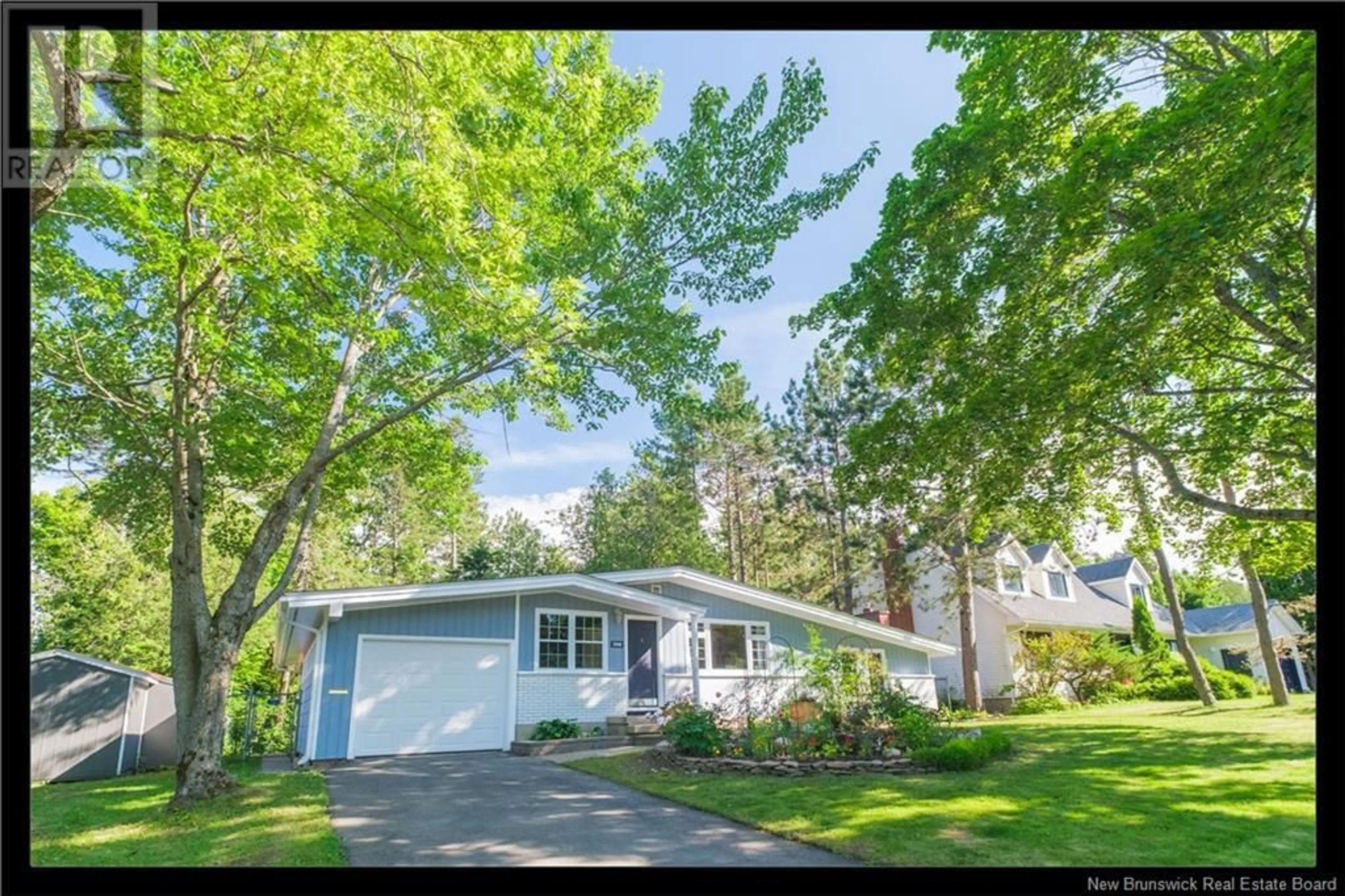 A pic from outside/outdoor area/front of a property/back of a property/a pic from drone, unknown for 306 WILLINGDON STREET, Fredericton New Brunswick E3B3A5