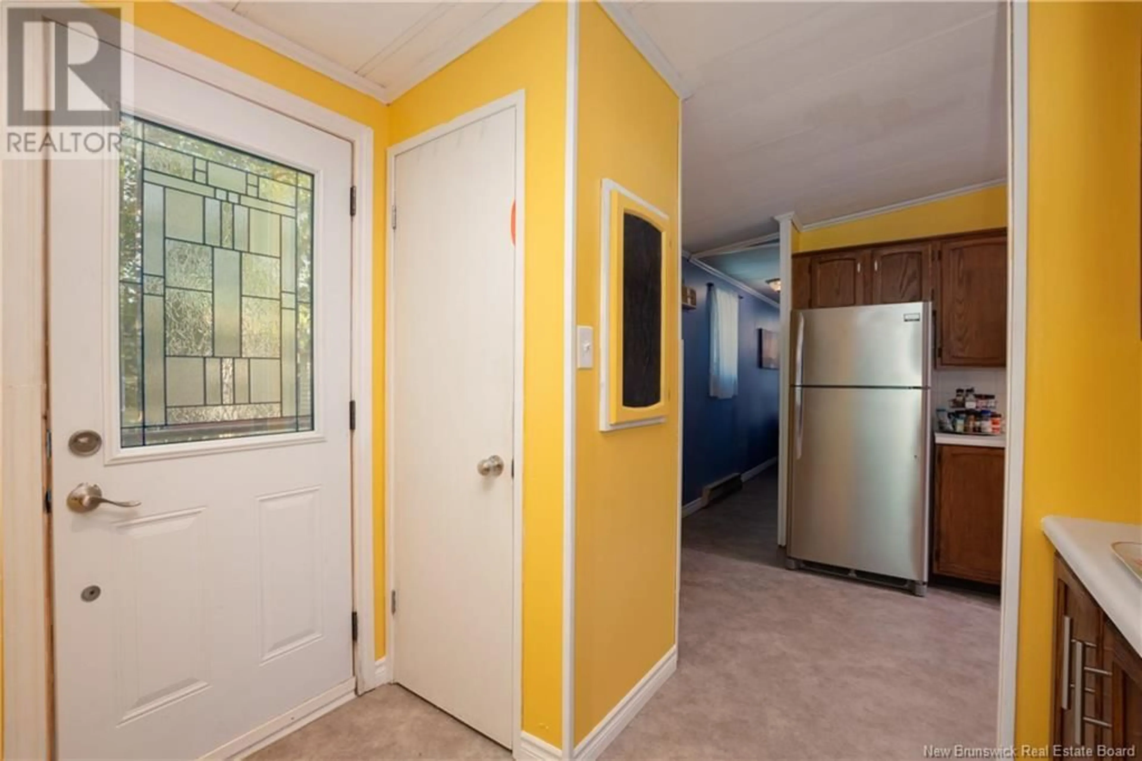 Indoor entryway for 11 MULBERRY STREET, Moncton New Brunswick E1H1J2