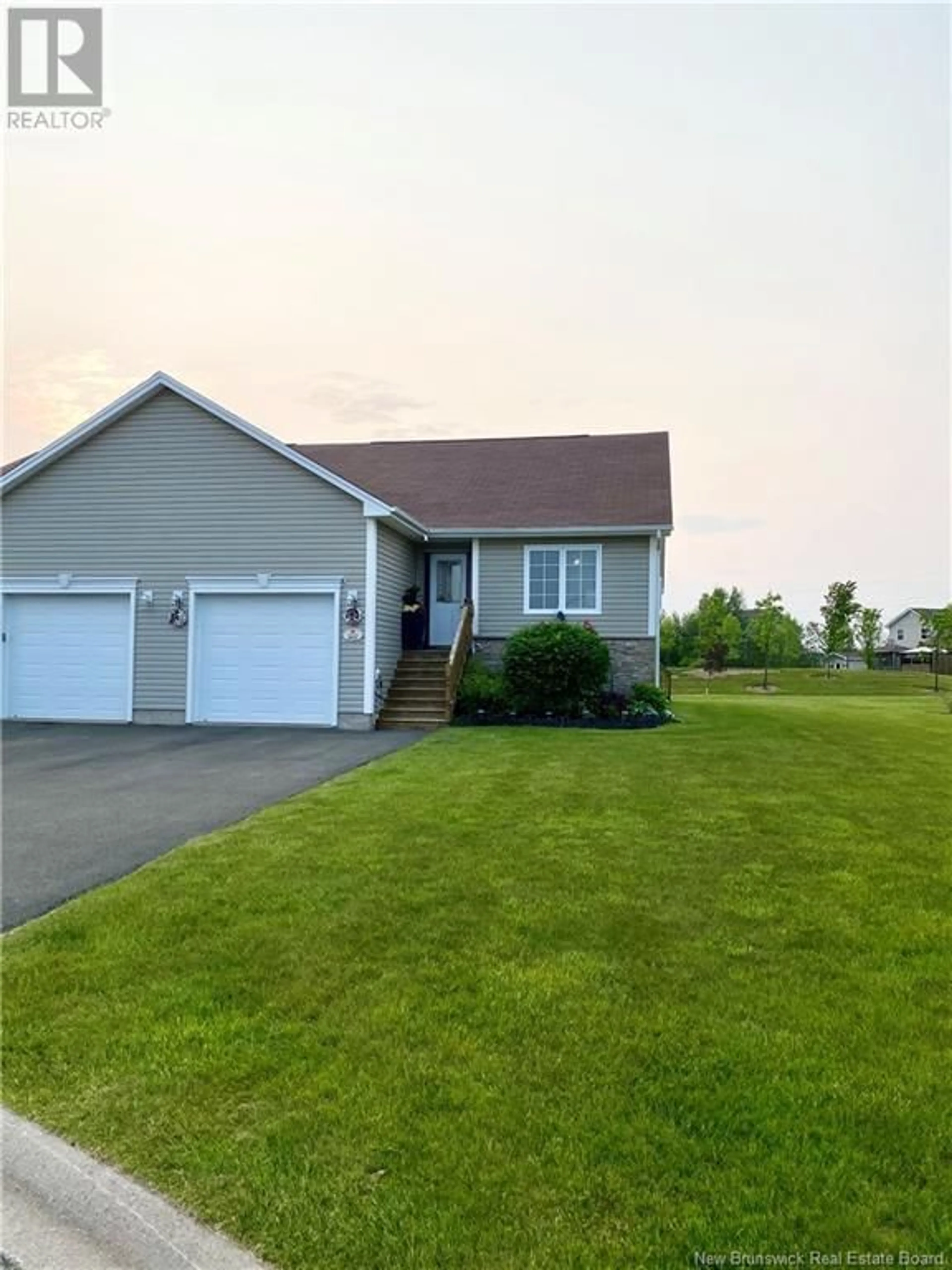 A pic from outside/outdoor area/front of a property/back of a property/a pic from drone, street for 59 SUGARLOAF COURT, Riverview New Brunswick E1B0P7