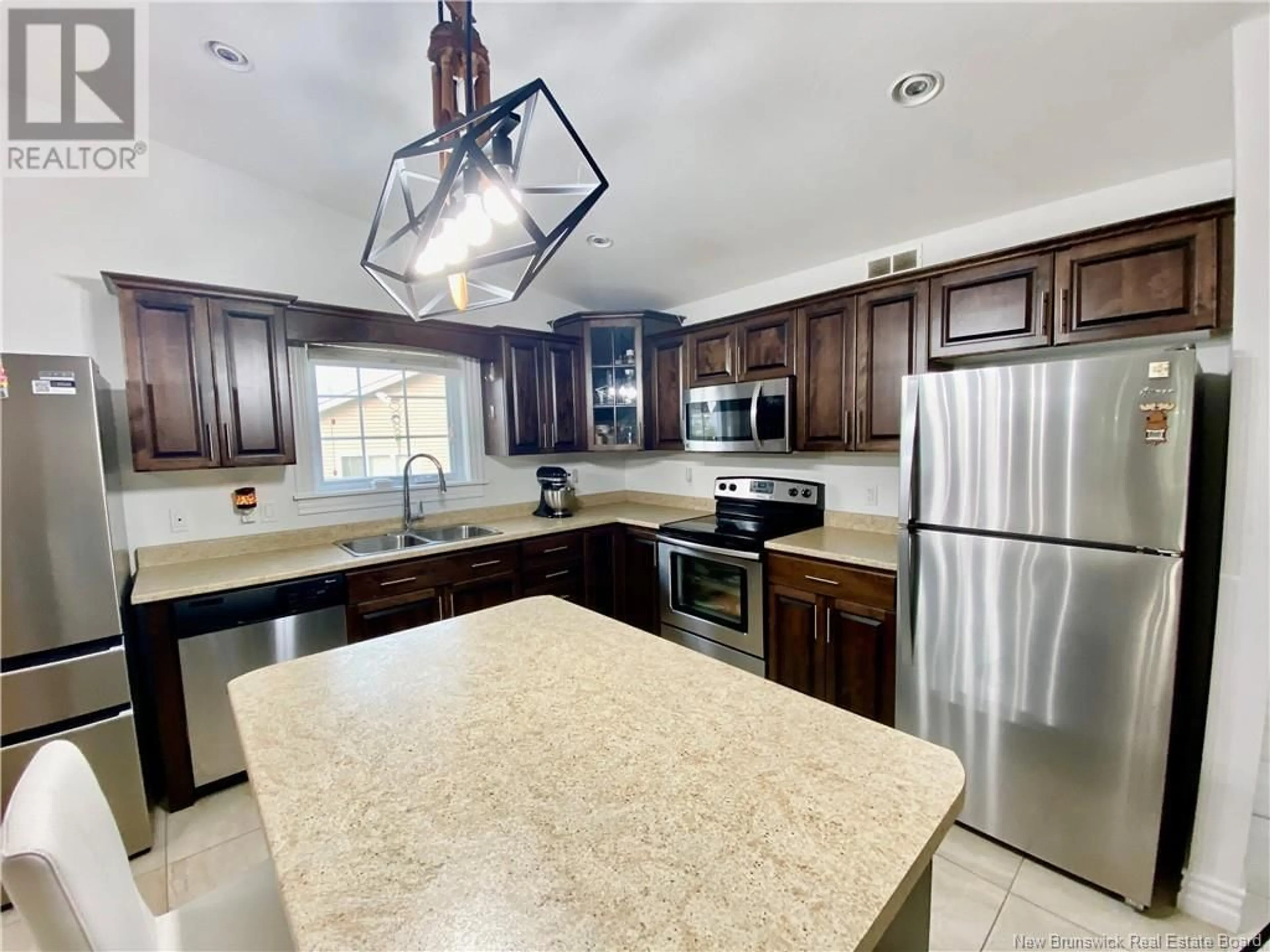 Open concept kitchen, ceramic/tile floor for 59 SUGARLOAF COURT, Riverview New Brunswick E1B0P7