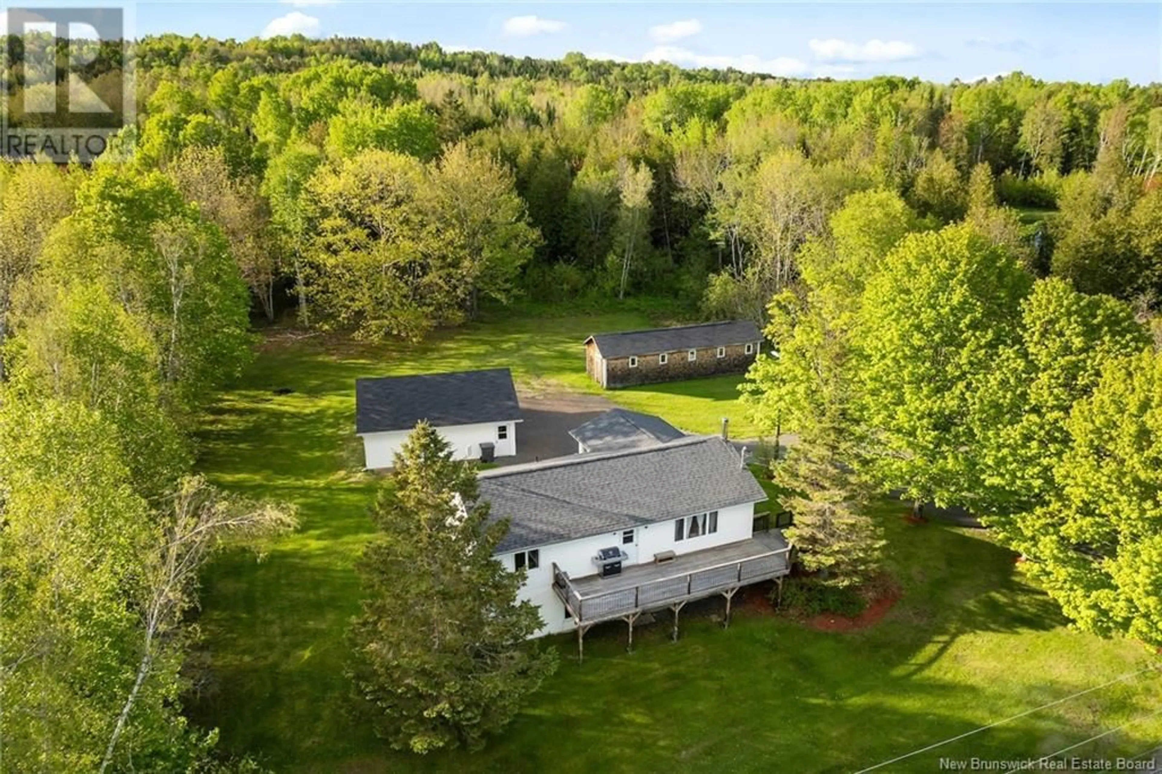 A pic from outside/outdoor area/front of a property/back of a property/a pic from drone, unknown for 2044 ROUTE 105, Lower Queensbury New Brunswick E6L2W6