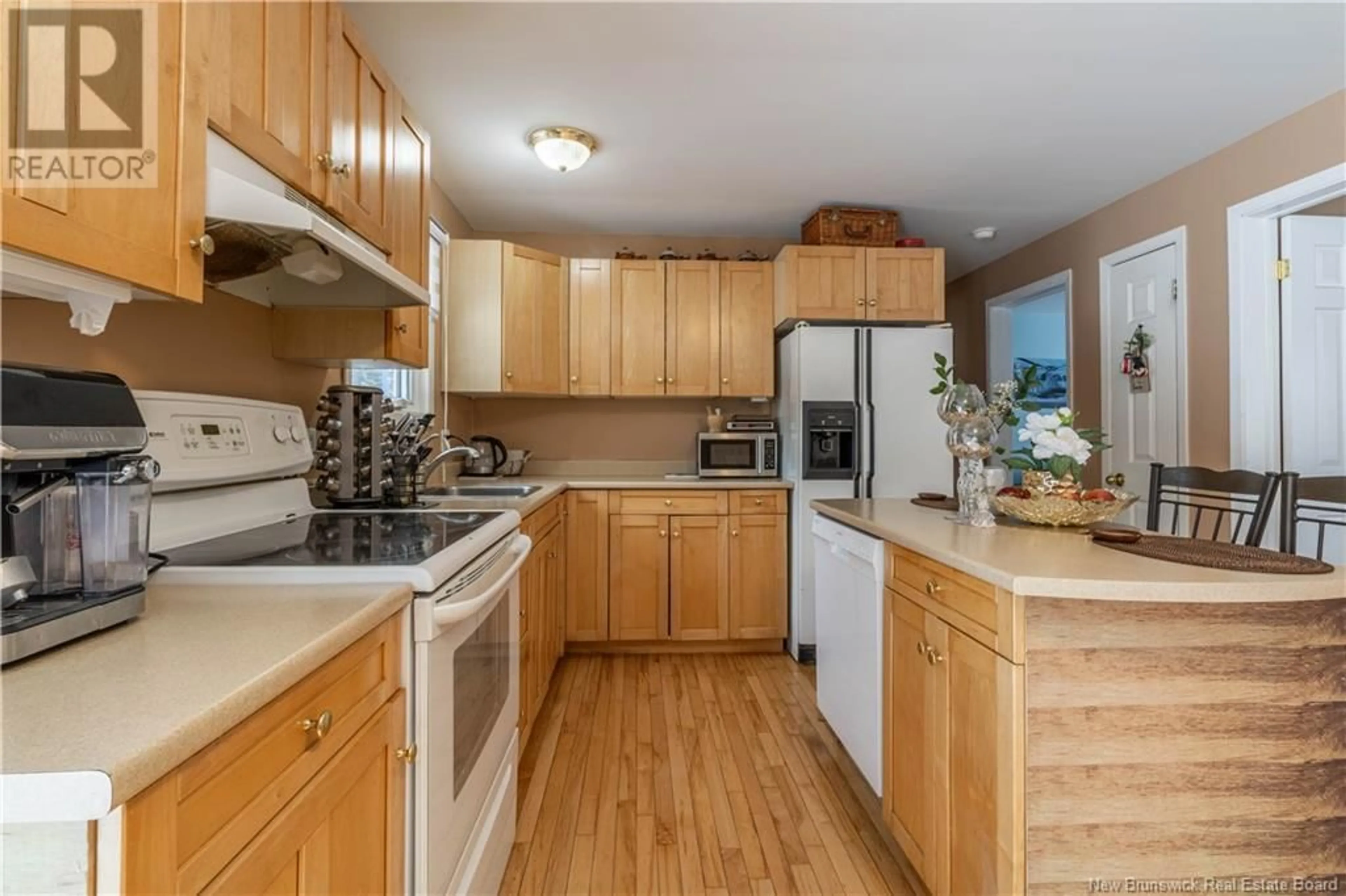 Standard kitchen, wood/laminate floor for 49 TAVENER ROAD, Picadilly New Brunswick E4E5K8