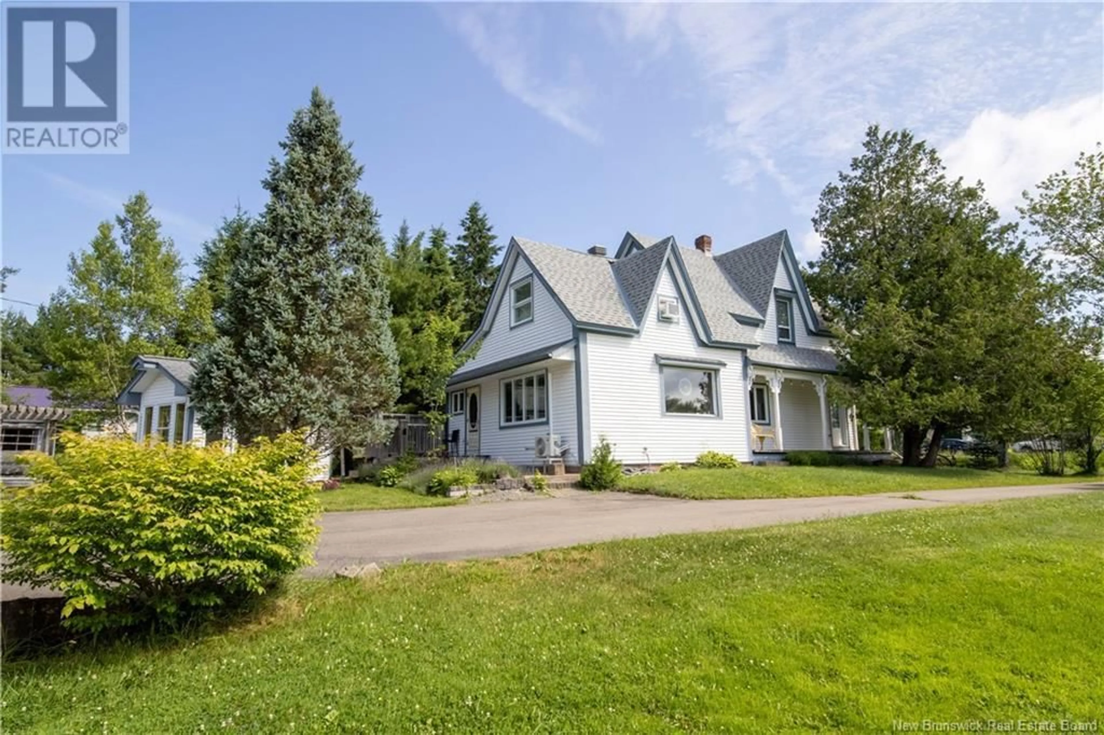 A pic from outside/outdoor area/front of a property/back of a property/a pic from drone, street for 2808 FREDERICTON ROAD, Salisbury New Brunswick E4J2E9