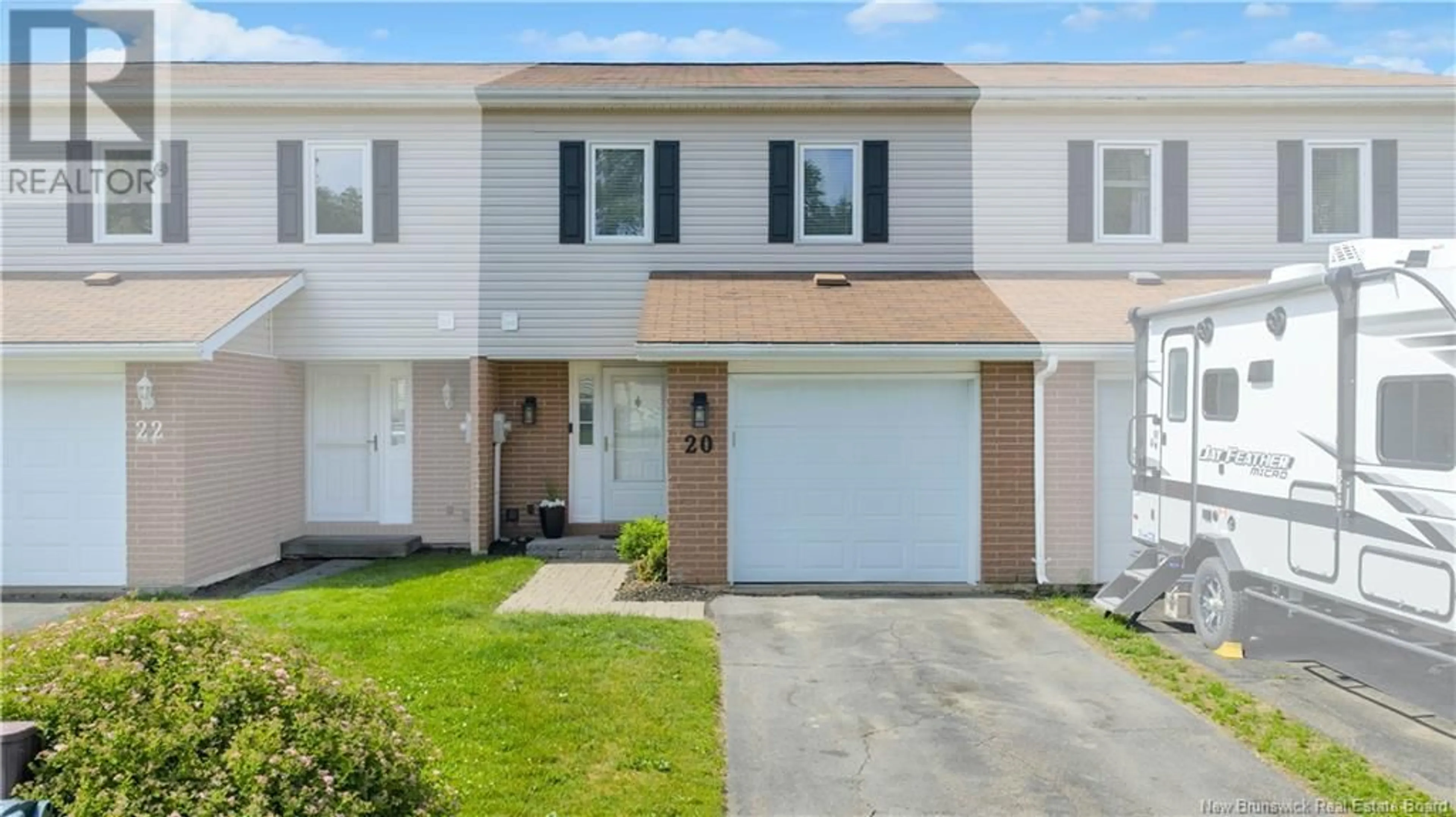 Home with vinyl exterior material, street for 20 DRIFTWOOD LANE, Saint John New Brunswick E2M5L5