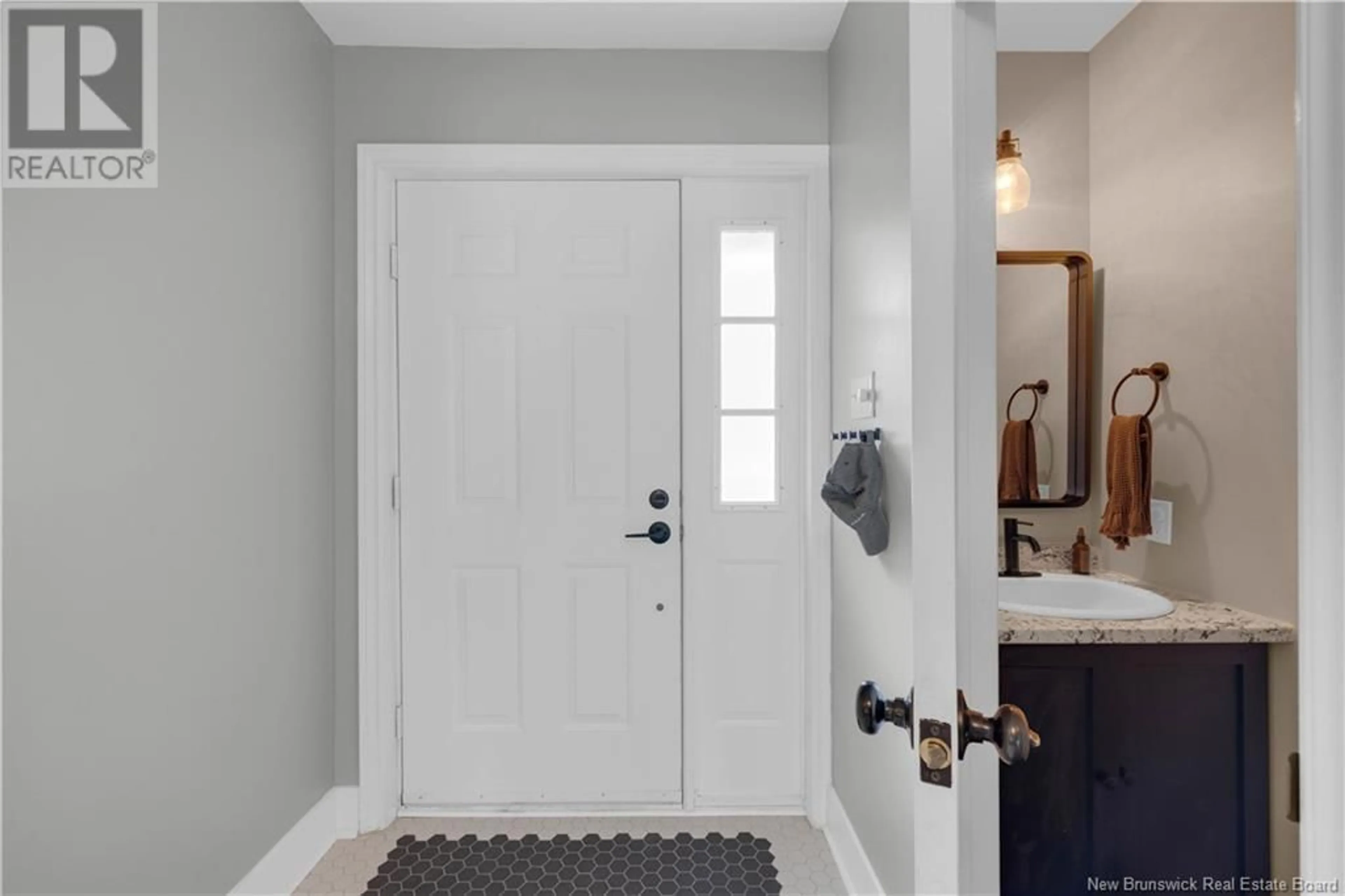 Indoor entryway for 20 DRIFTWOOD LANE, Saint John New Brunswick E2M5L5
