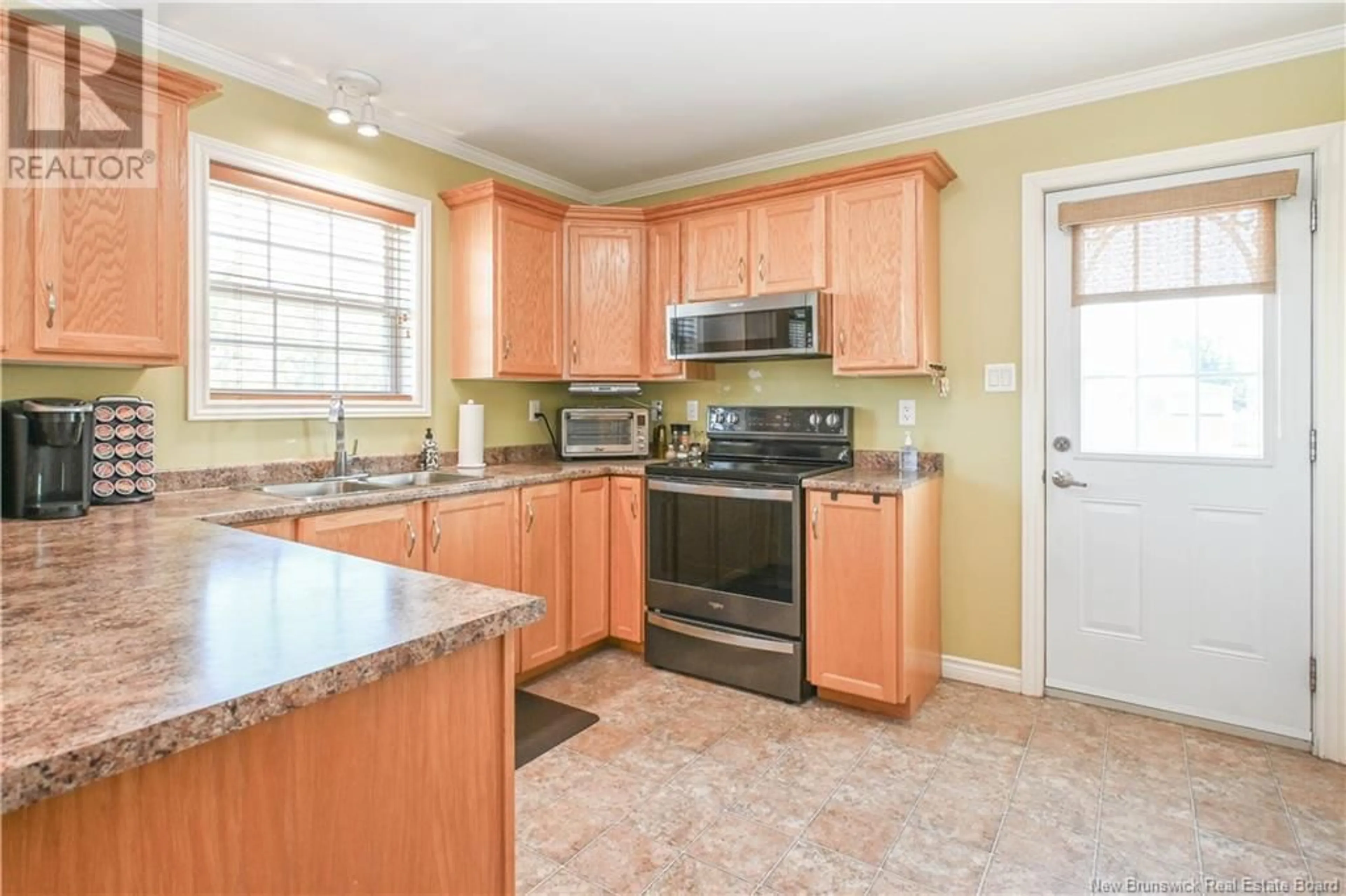 Standard kitchen, ceramic/tile floor for 158 3E RUE STREET, Shippagan New Brunswick E8S1V2