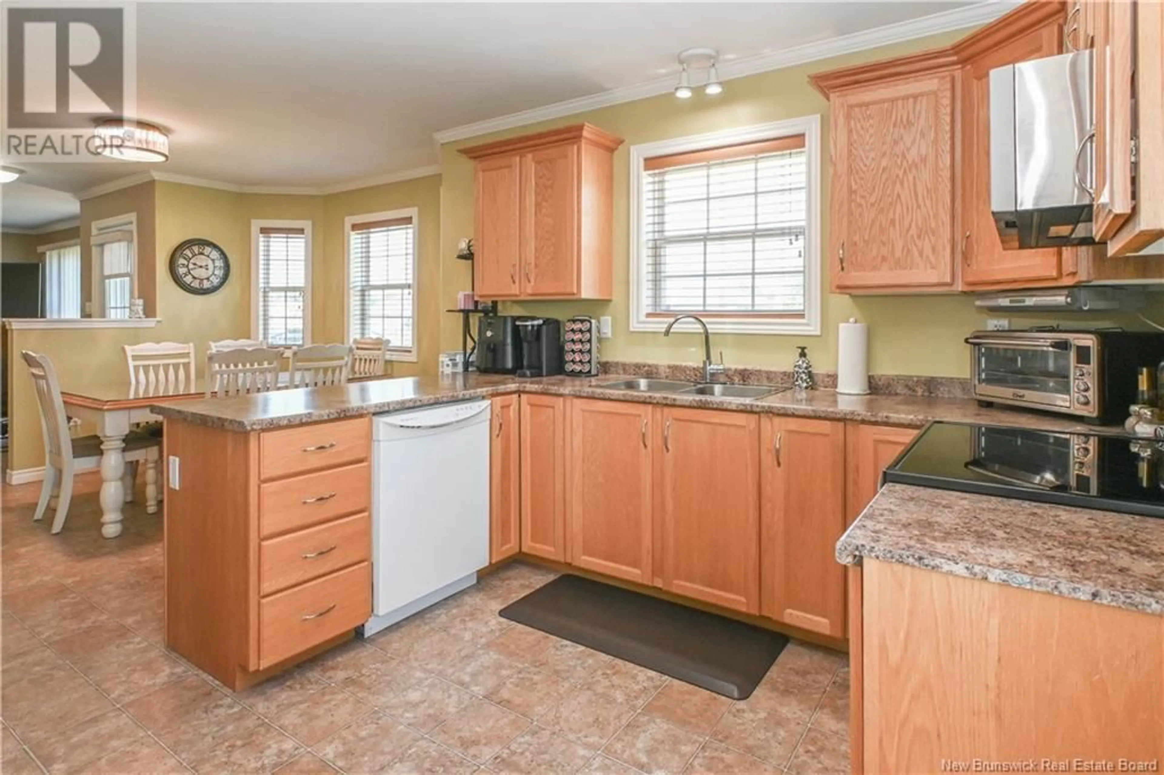Standard kitchen, ceramic/tile floor for 158 3E RUE STREET, Shippagan New Brunswick E8S1V2