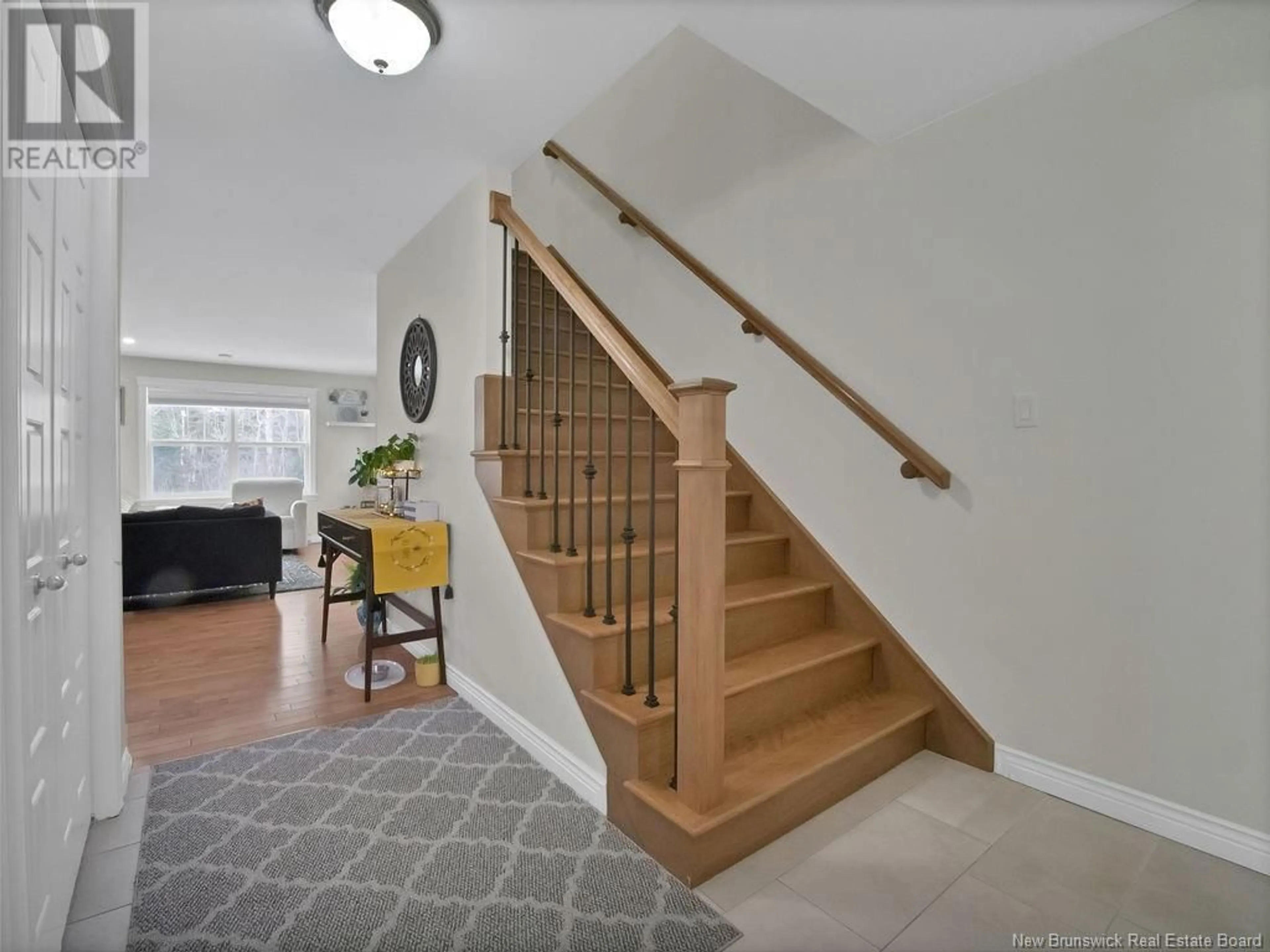 Stairs for 263 DOLBEAU, Dieppe New Brunswick E1A9P9