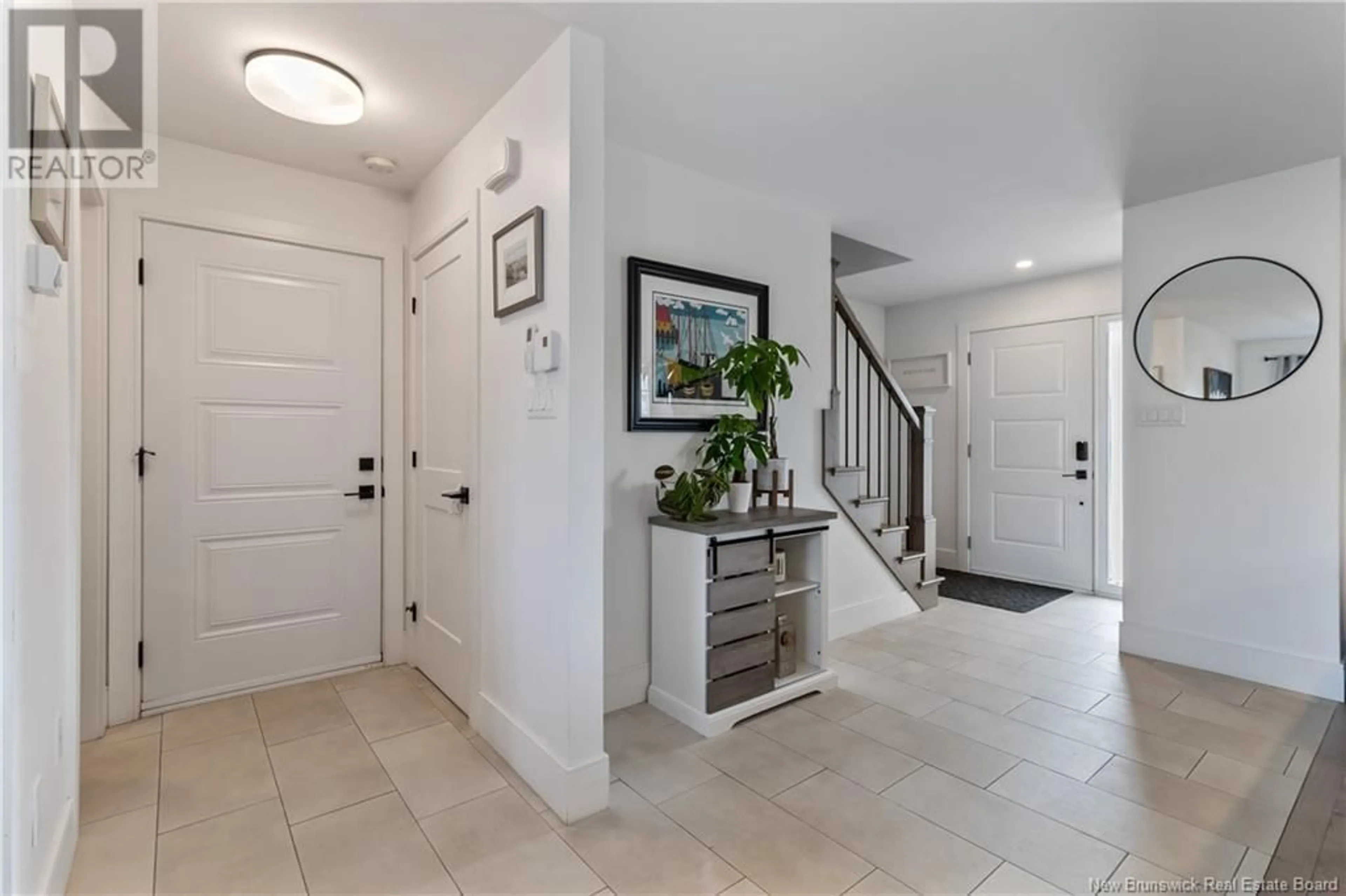 Indoor entryway for 74 LAFOREST STREET, Shediac New Brunswick E4P0P9