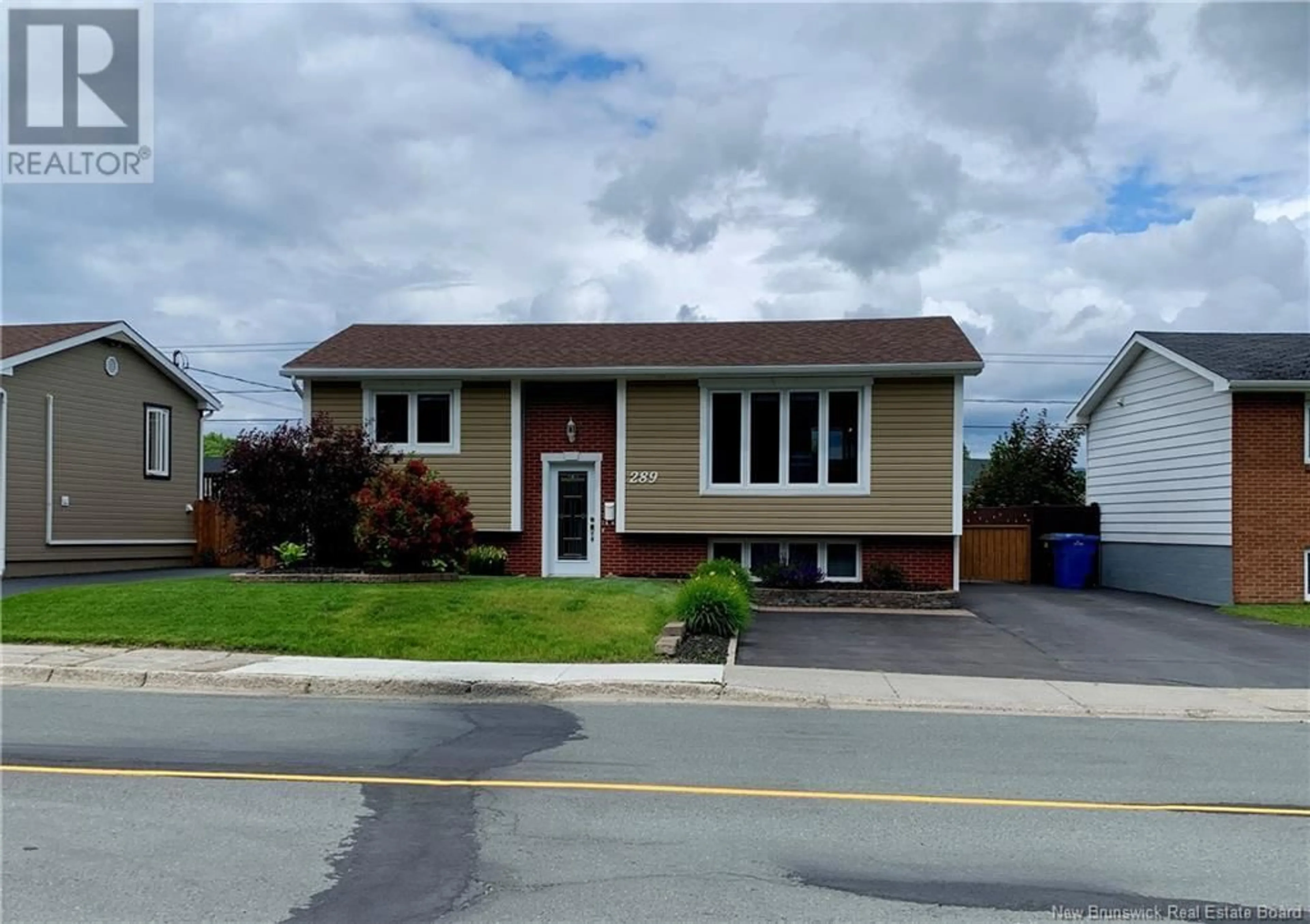 Home with vinyl exterior material, street for 289 DOVER, Campbellton New Brunswick E3N3L5