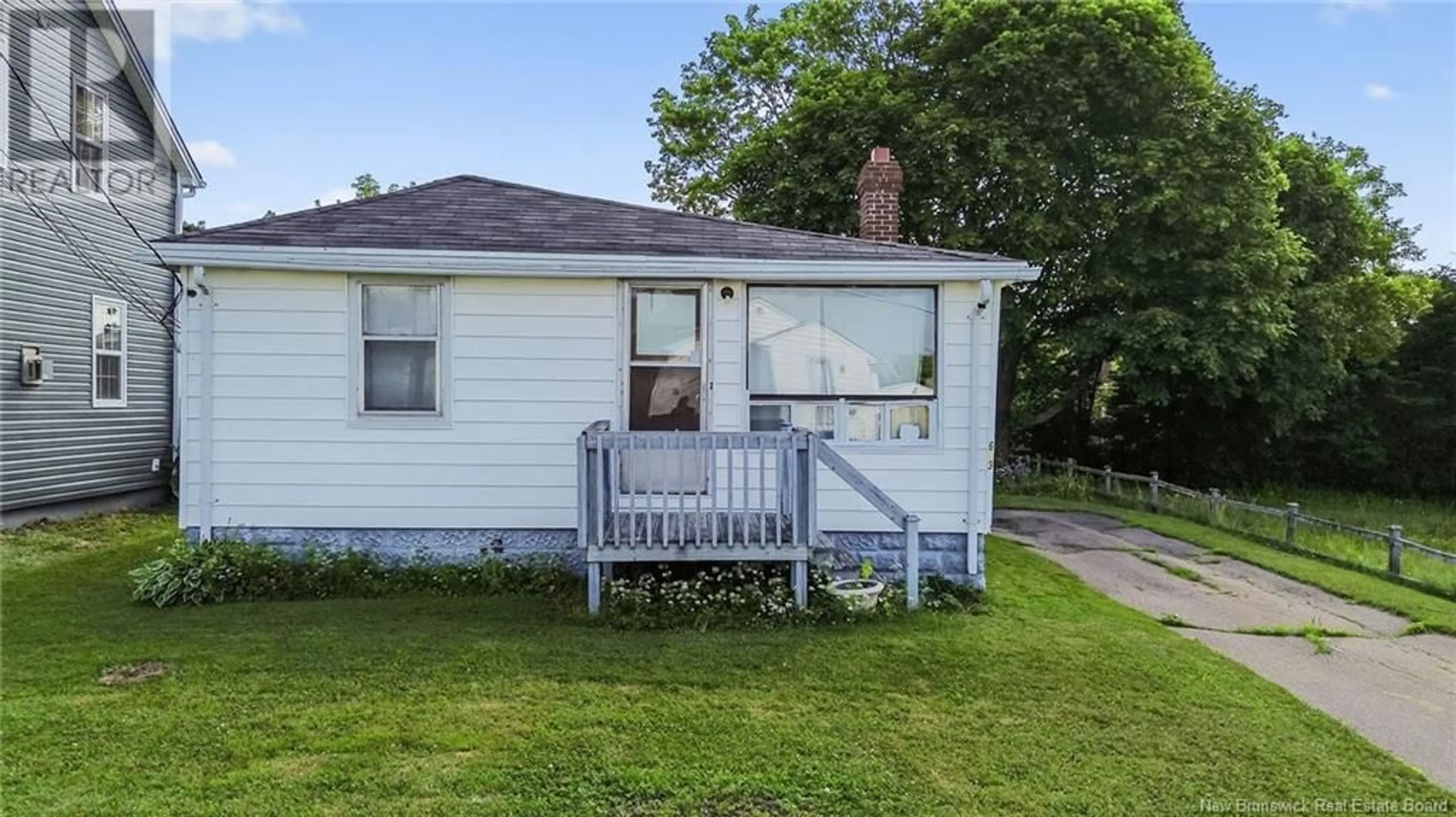 Unknown for 653 CHARLES STREET, Dieppe New Brunswick E1A1Z5