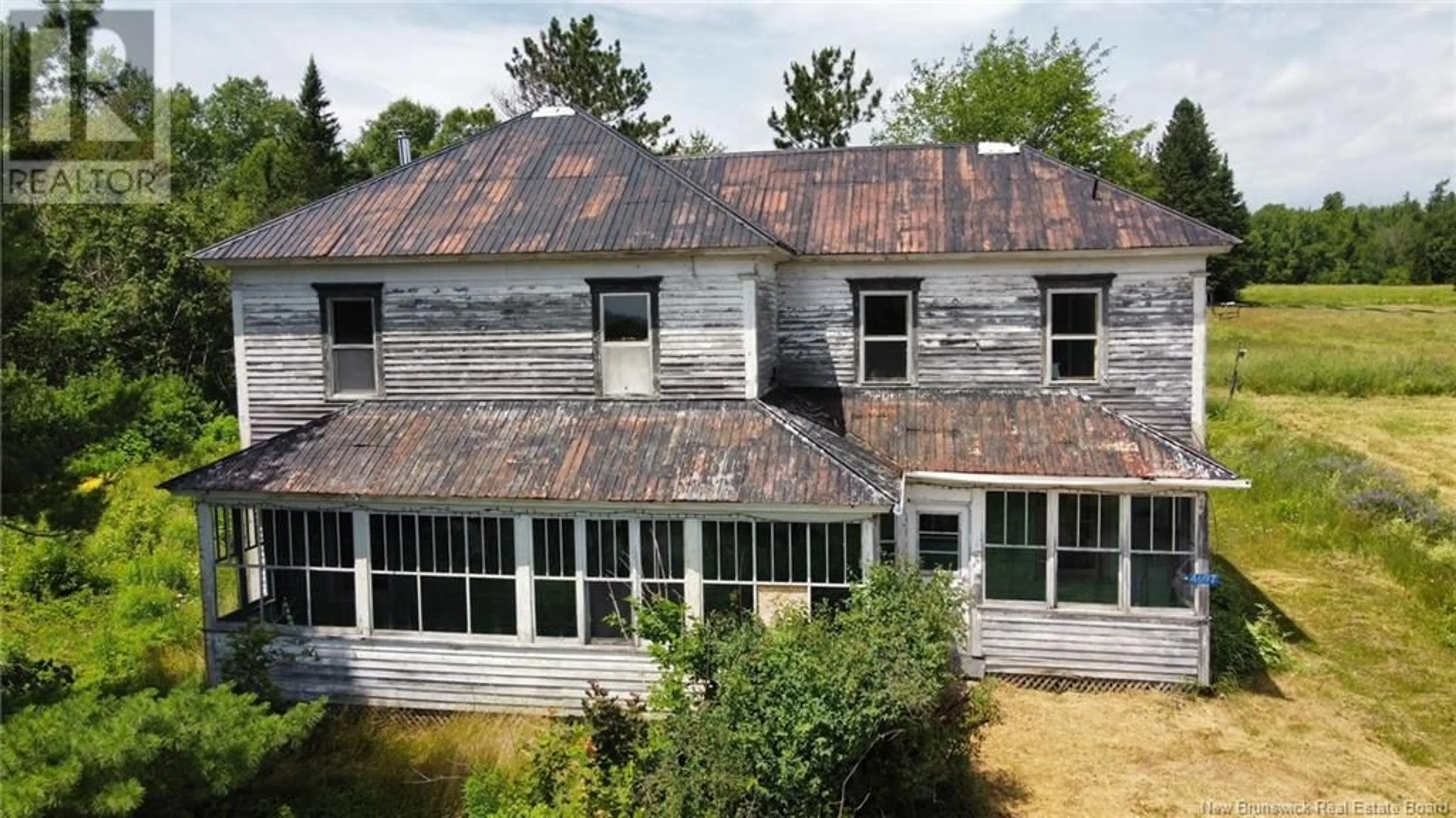 A pic from outside/outdoor area/front of a property/back of a property/a pic from drone, building for 4697 ROUTE 108, Derby New Brunswick E1V5C3
