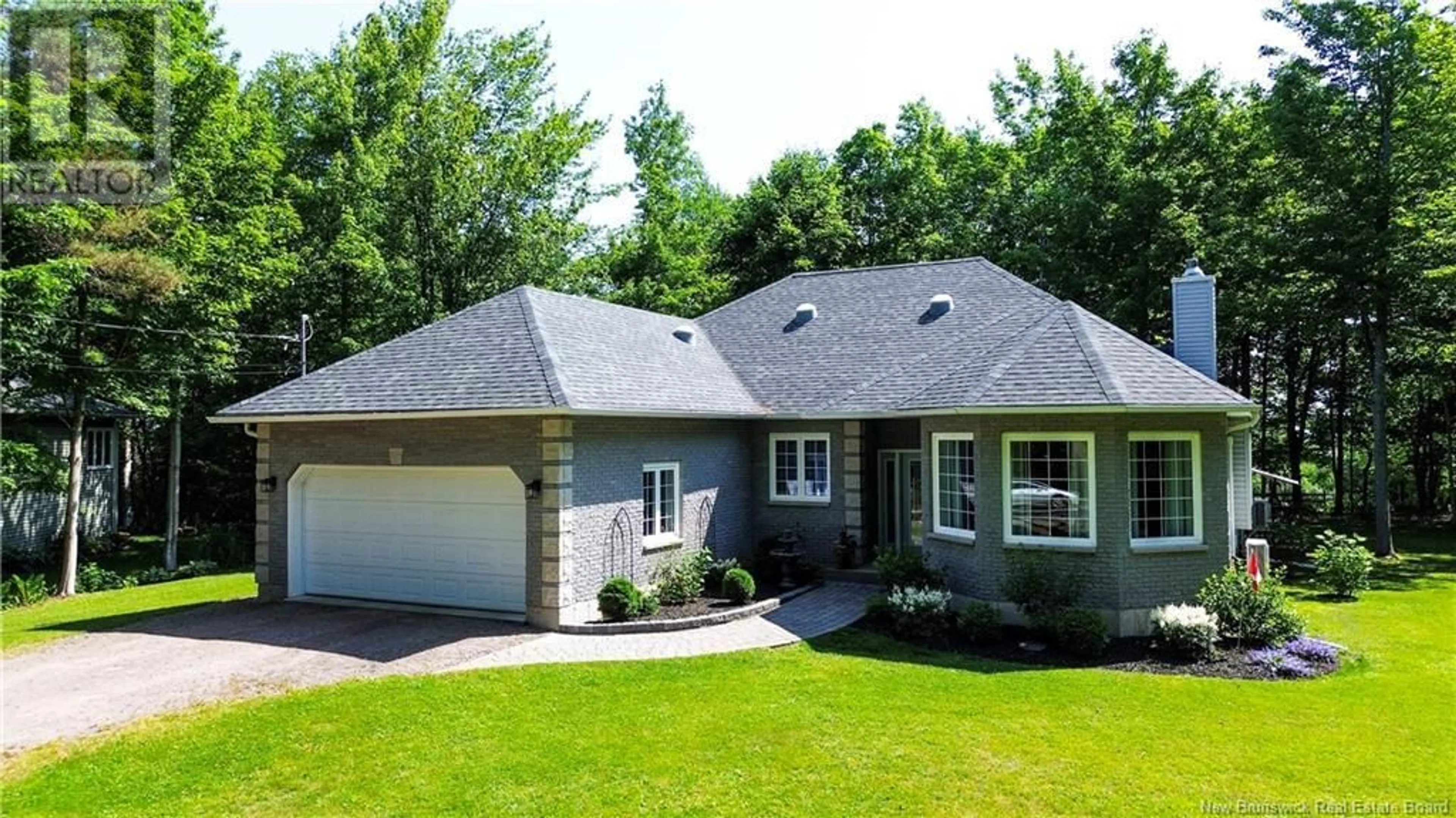 Home with vinyl exterior material, street for 15 CAMPBELLS HILL, Sackville New Brunswick E4L3R6