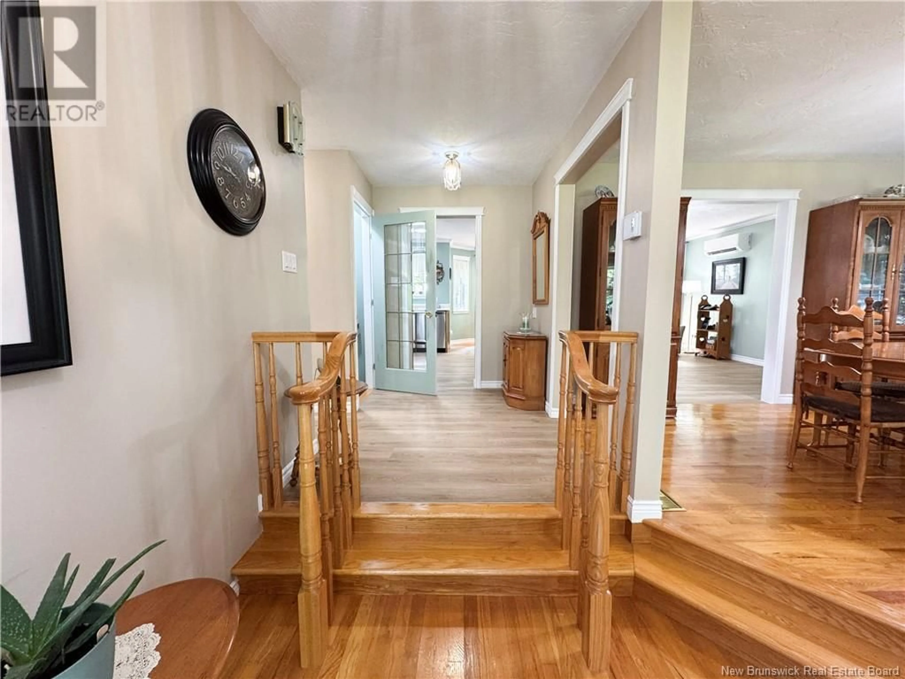 Indoor foyer for 15 CAMPBELLS HILL, Sackville New Brunswick E4L3R6