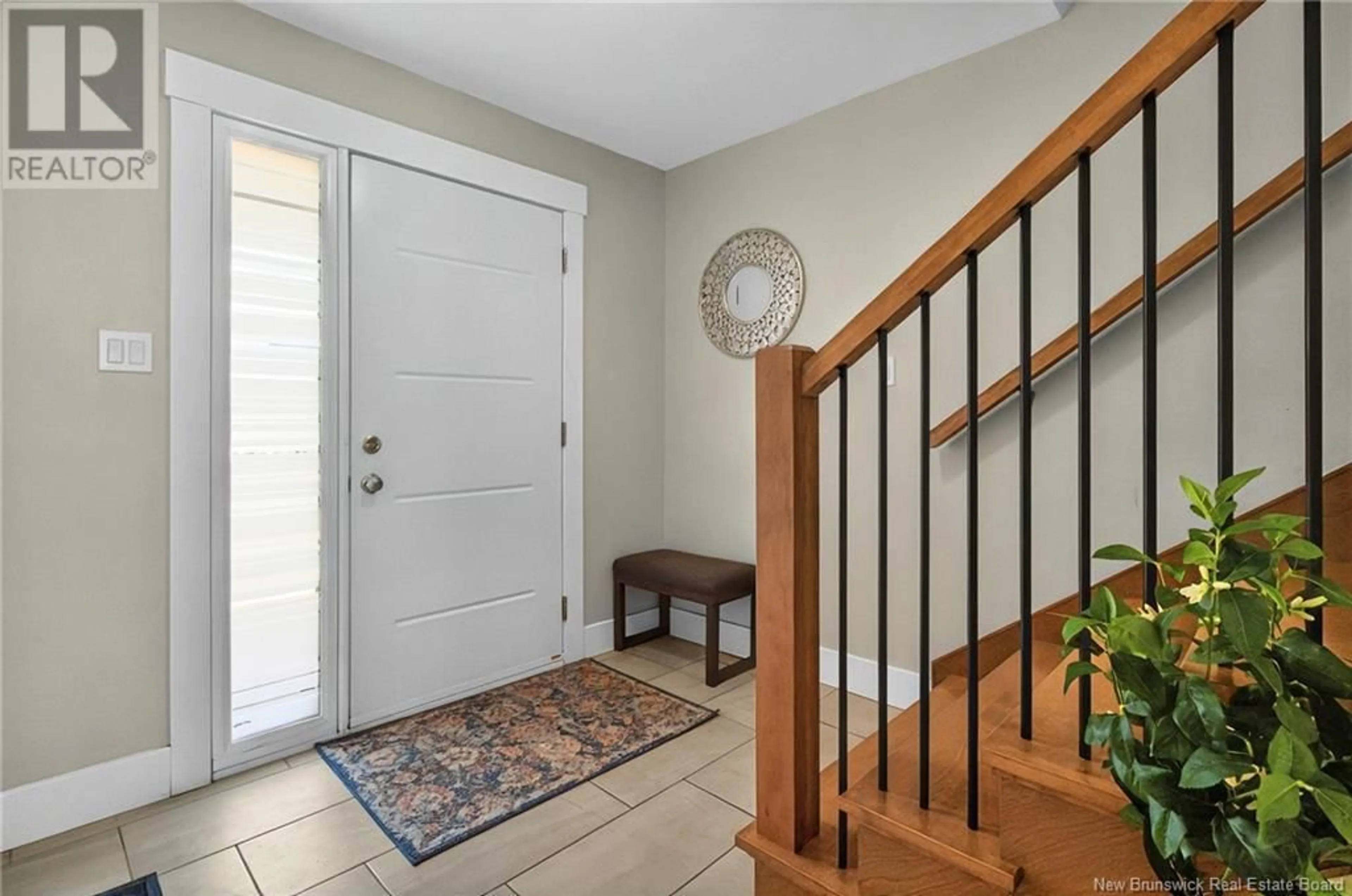 Indoor entryway for 324 TEABERRY AVENUE, Moncton New Brunswick E1G6E6