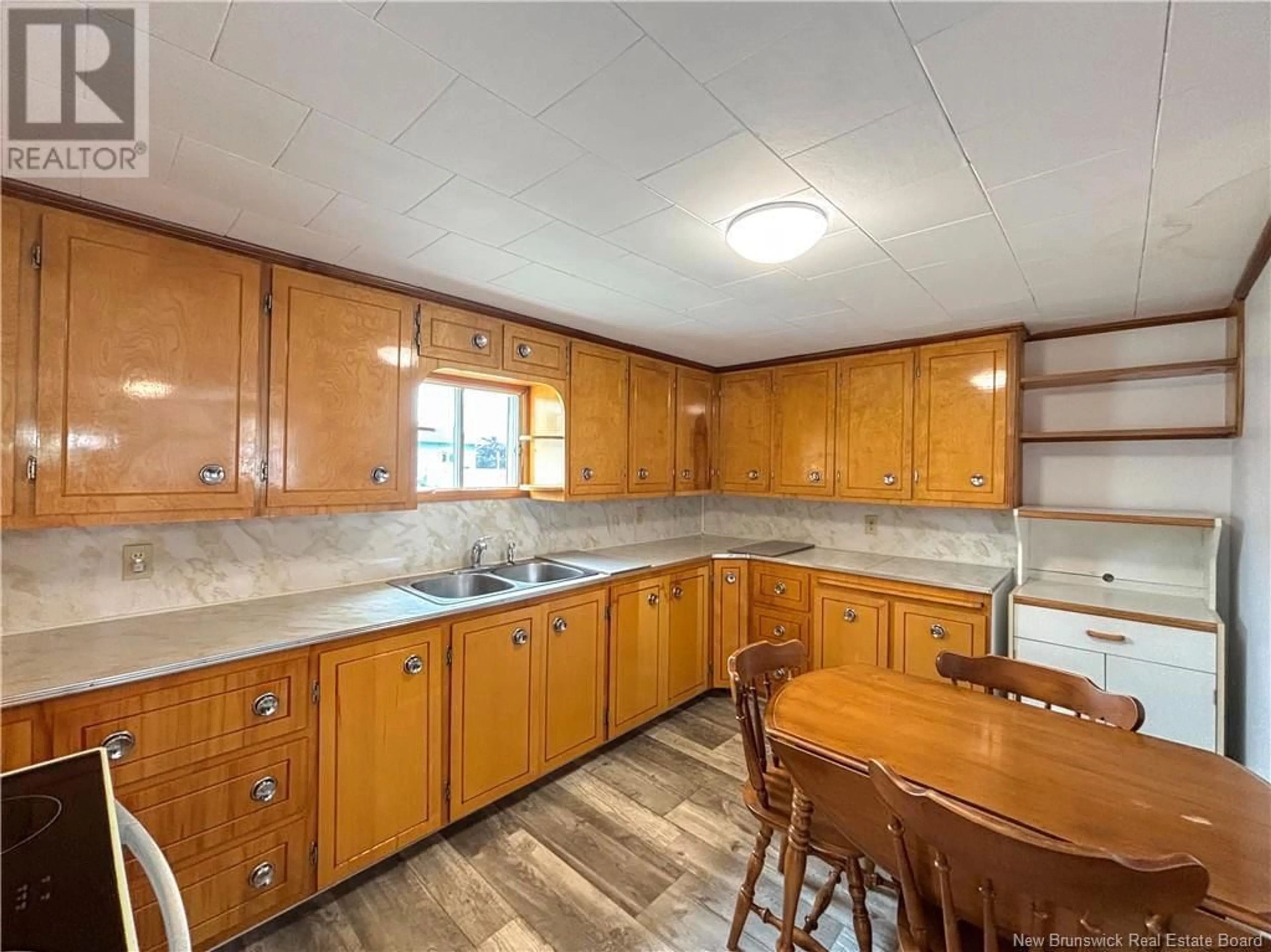 Standard kitchen, unknown for 1891 776 ROUTE, Grand Manan New Brunswick E5G3H1