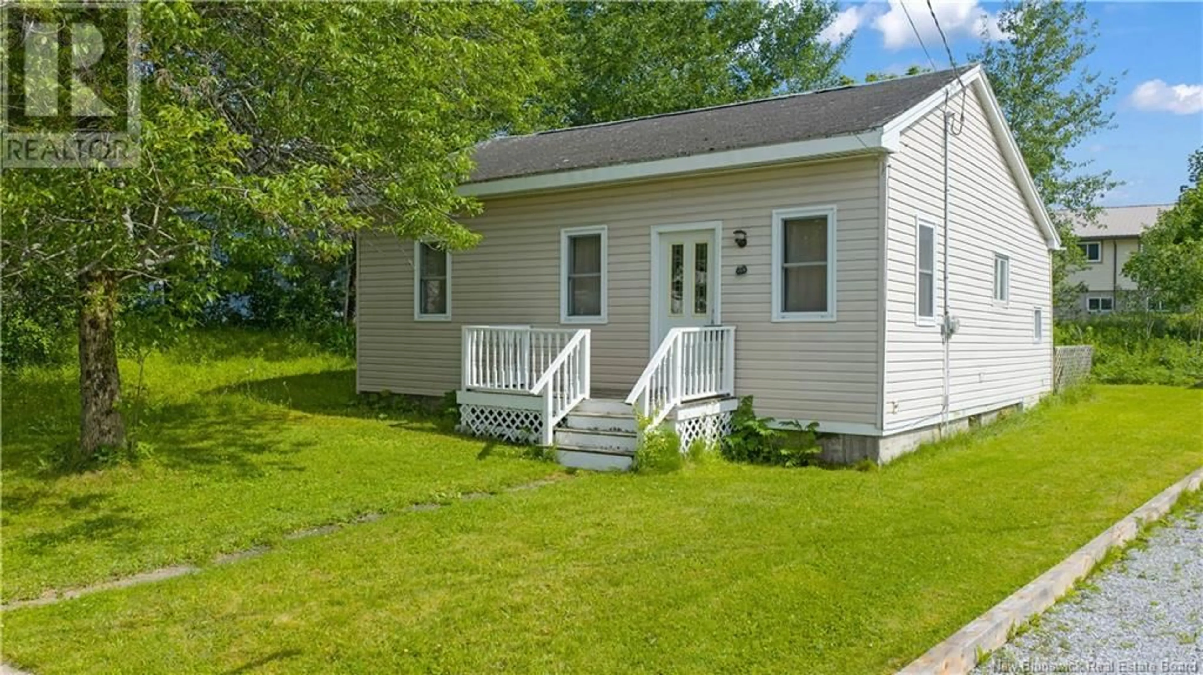 Home with vinyl exterior material, street for 158 MOLSON AVENUE, Saint John New Brunswick E2M3J3