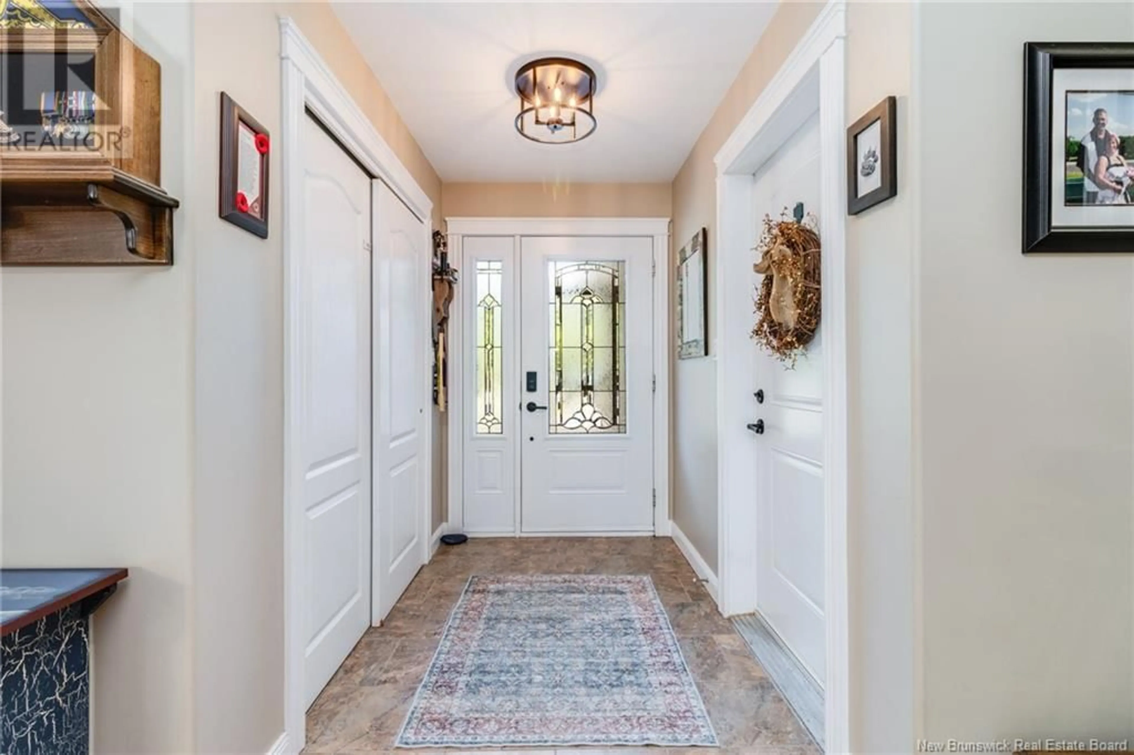 Indoor entryway for 5 MORRELM DRIVE, Burton New Brunswick E2V0K1
