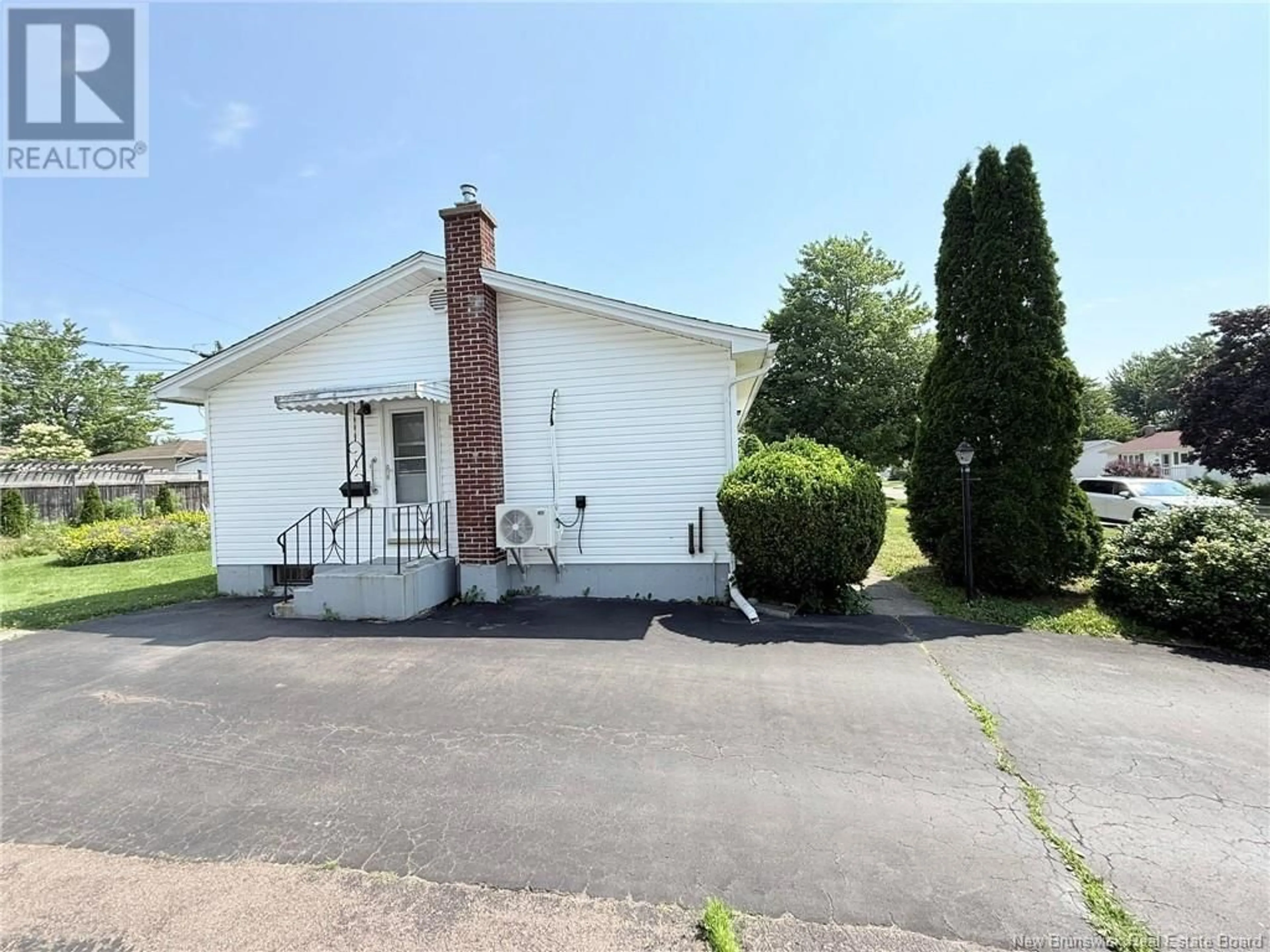 Unknown for 73 WEYBURN ROAD, Moncton New Brunswick E1A5M5