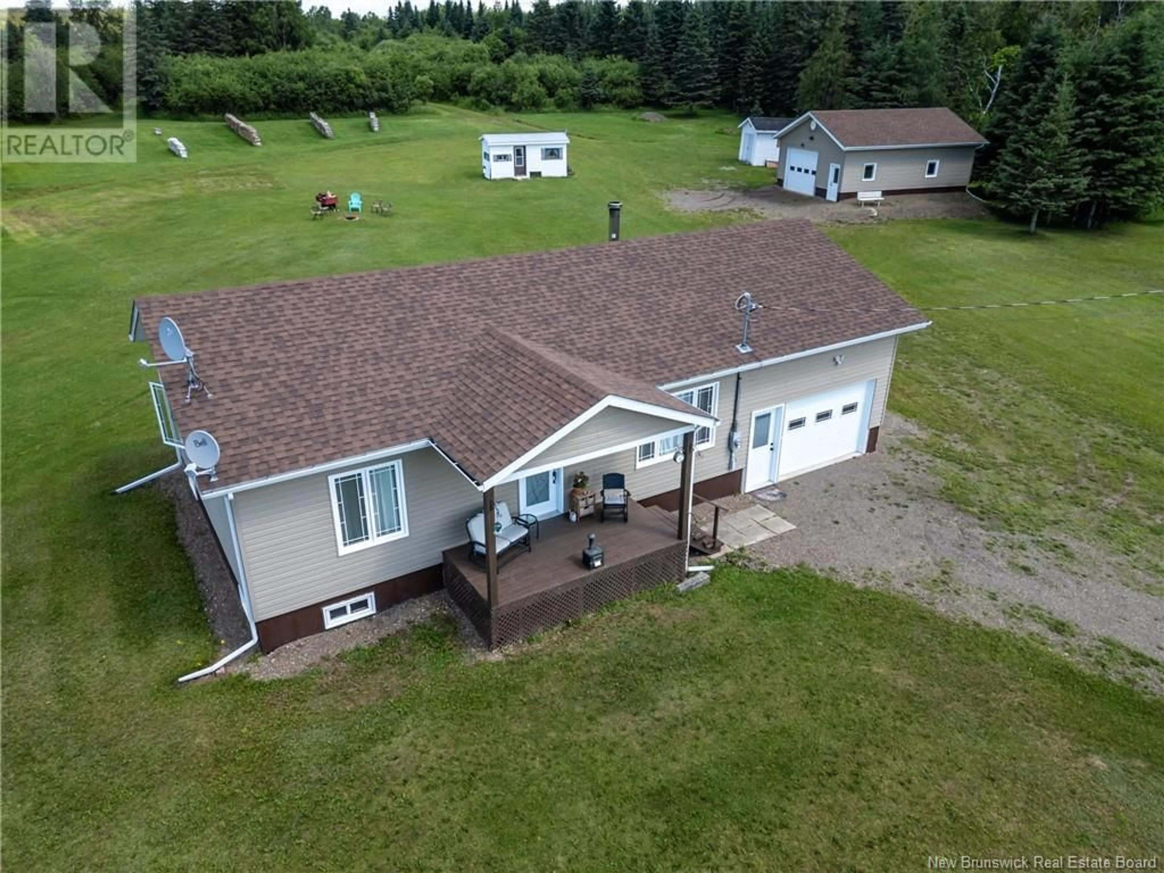 A pic from outside/outdoor area/front of a property/back of a property/a pic from drone, building for 733 ROUTE 385, Lorne New Brunswick E7G2M4