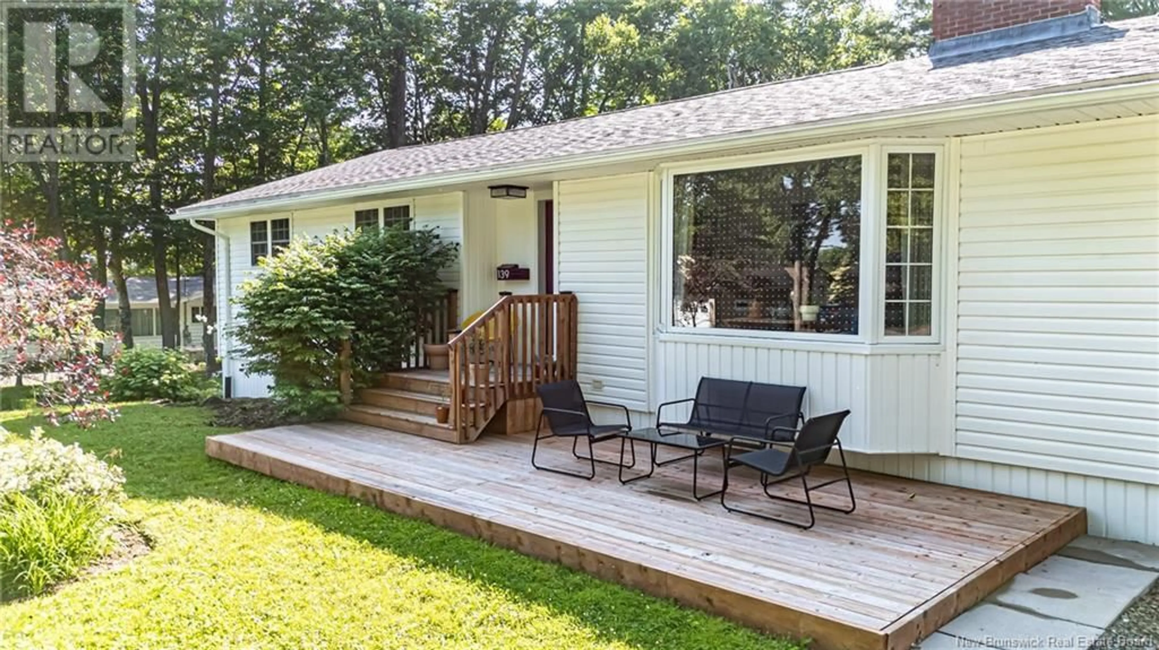 Home with vinyl exterior material, unknown for 139 PEMBROKE CRESCENT, Fredericton New Brunswick E3B2V1