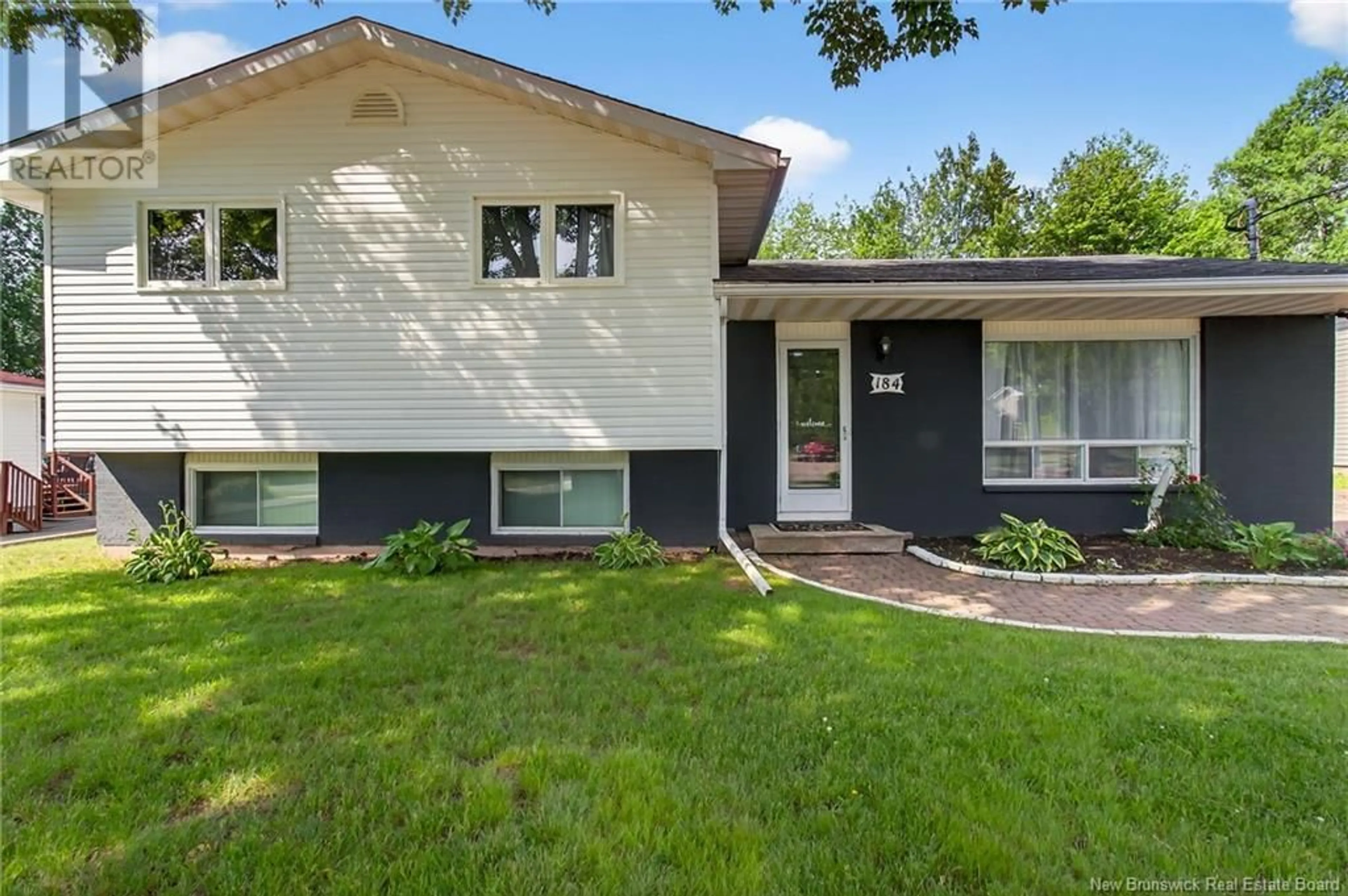 Home with vinyl exterior material, street for 184 PASCAL AVENUE, Dieppe New Brunswick E1A2C5