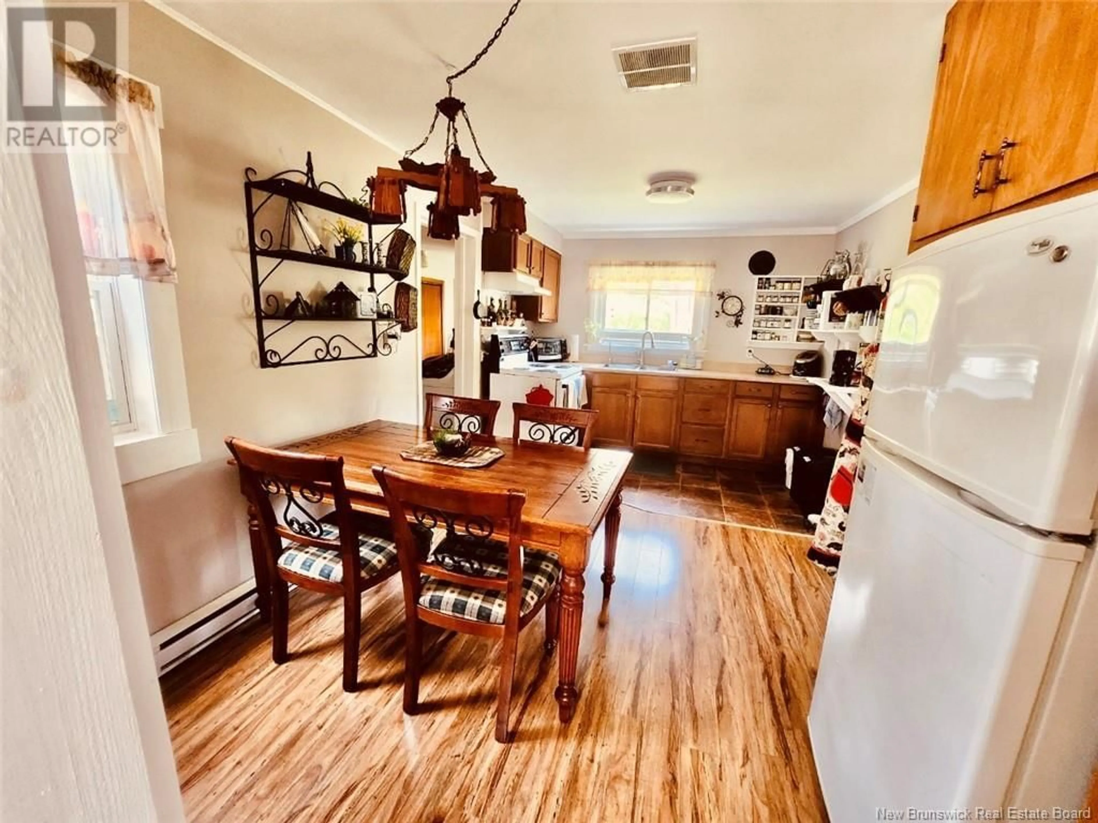 Dining room, wood/laminate floor for 245 GREENWOOD DRIVE, Fredericton New Brunswick E3A3V3
