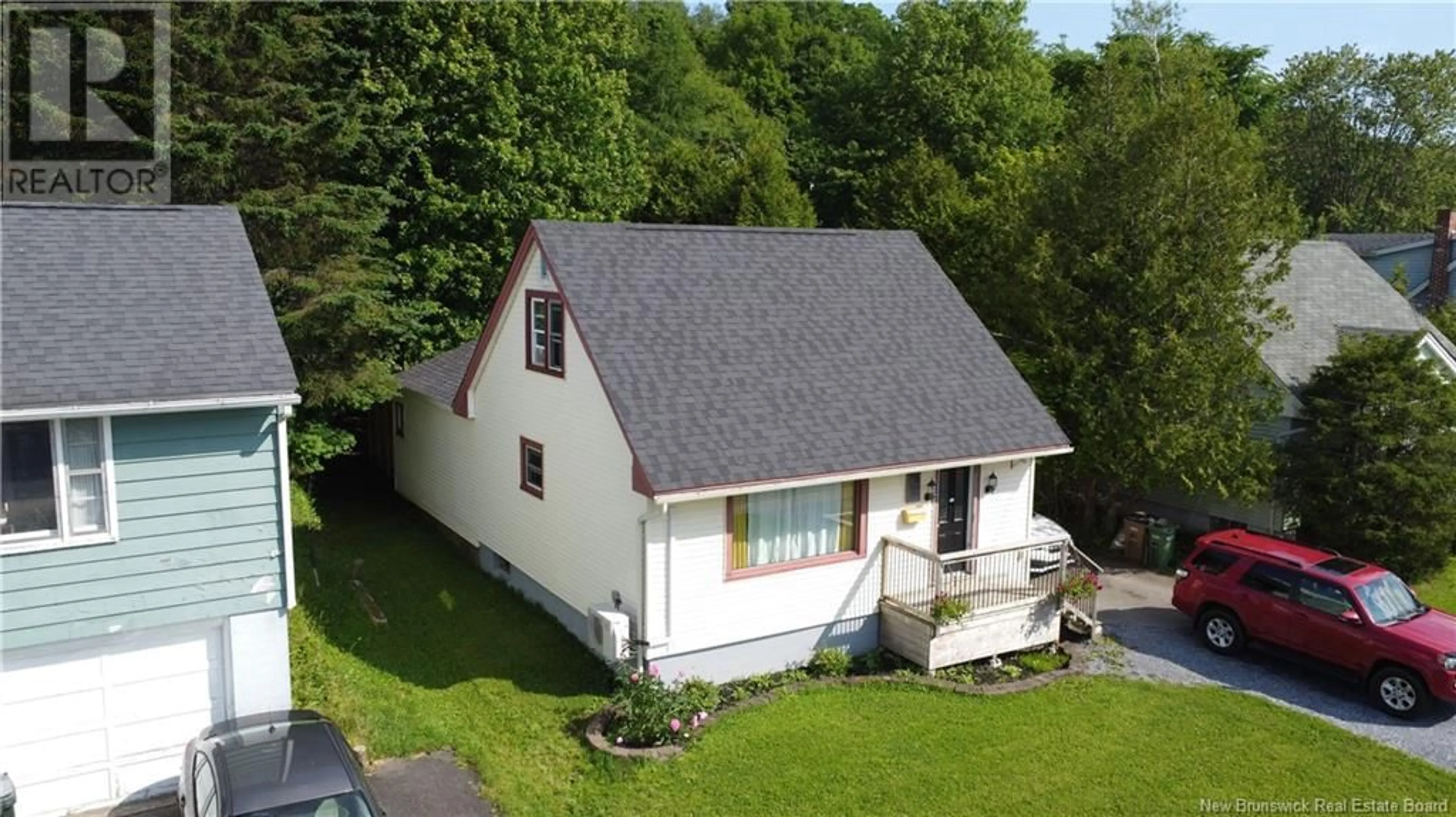 A pic from outside/outdoor area/front of a property/back of a property/a pic from drone, unknown for 58 PARKS ST. EXTENSION, Saint John New Brunswick E2K3S6