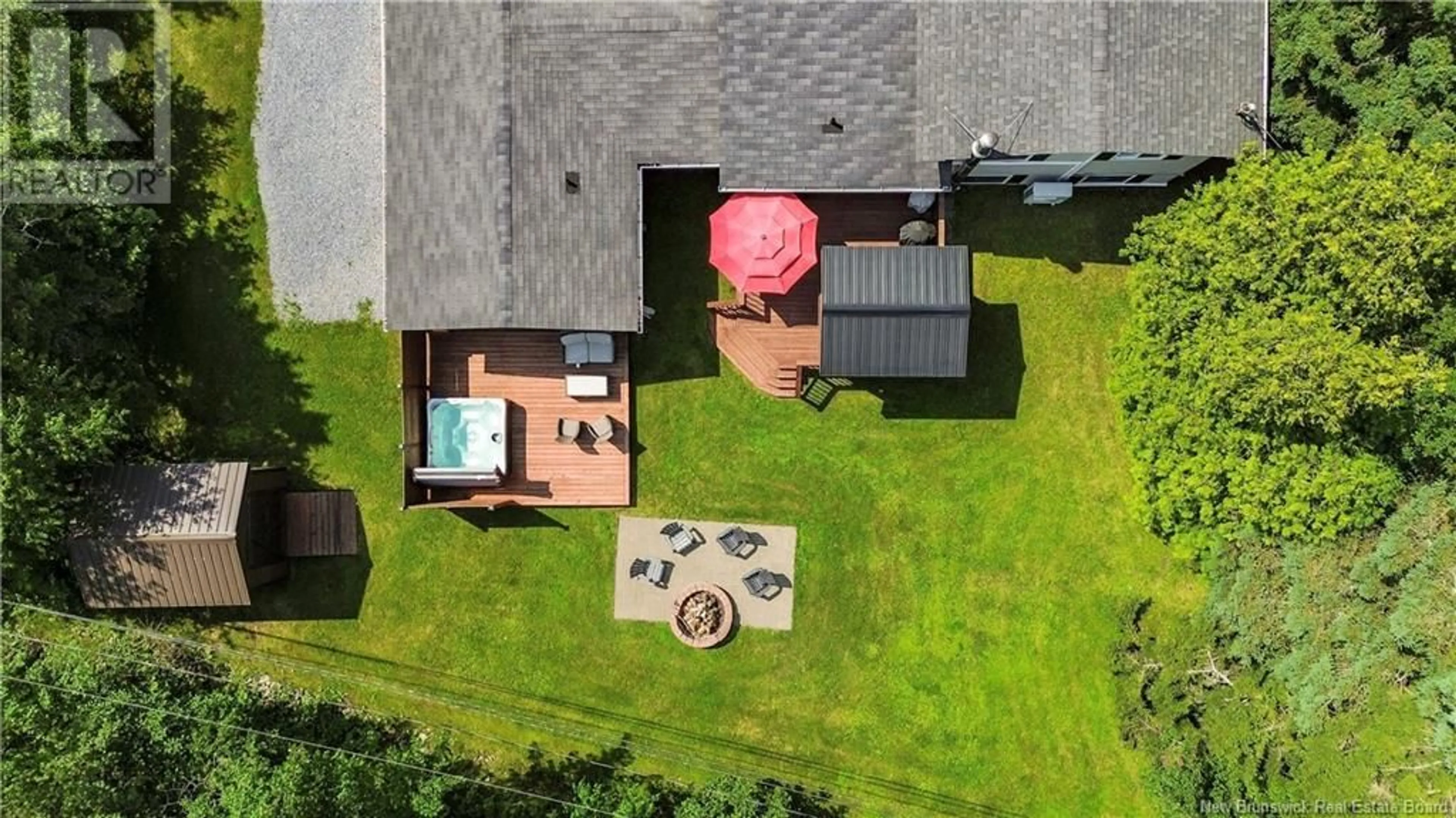 A pic from outside/outdoor area/front of a property/back of a property/a pic from drone, street for 117 LAKE ROAD, Quispamsis New Brunswick E2E4P7