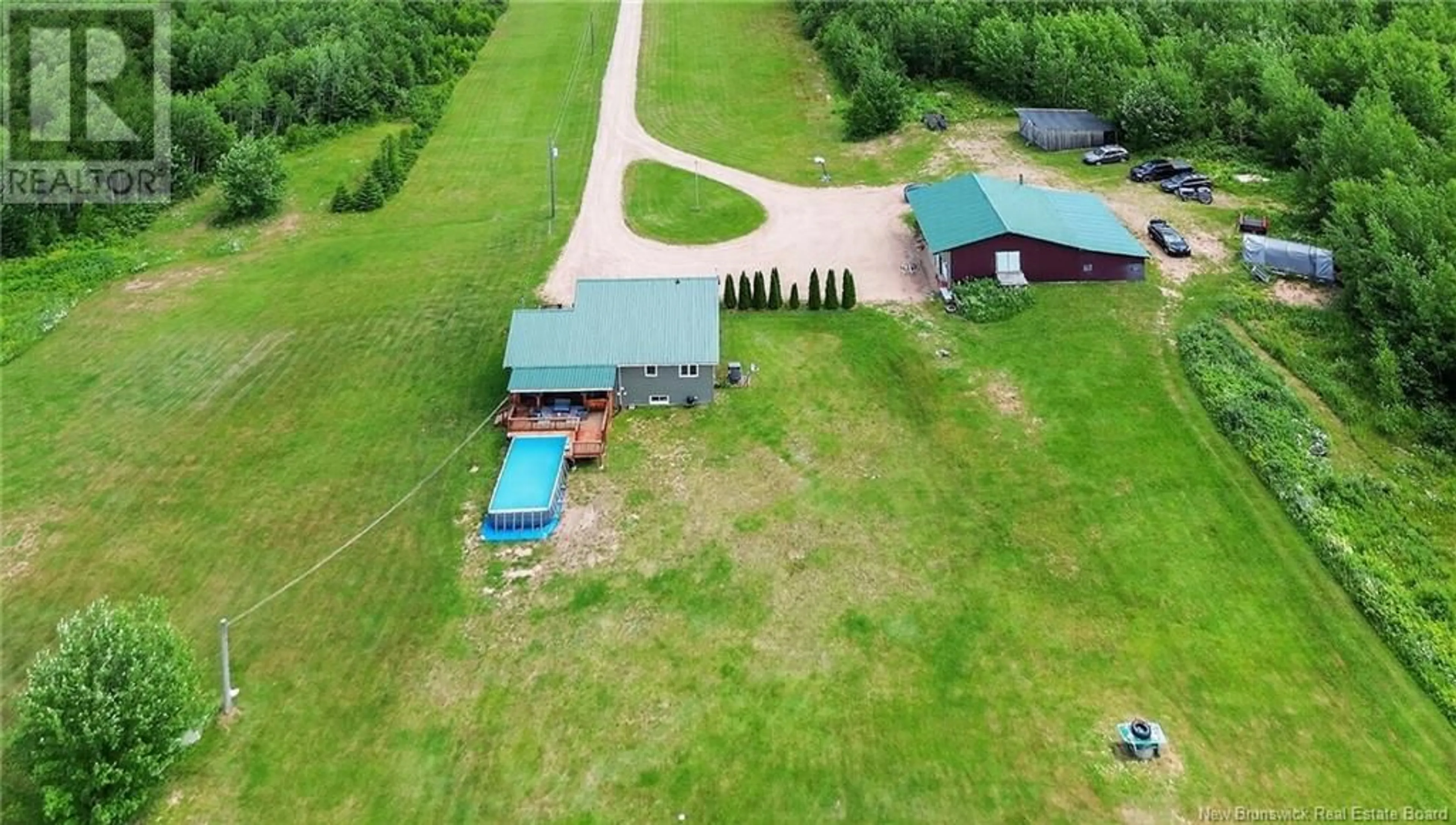 A pic from outside/outdoor area/front of a property/back of a property/a pic from drone, building for 189 ALWARD ROAD, Havelock New Brunswick E4Z5A6